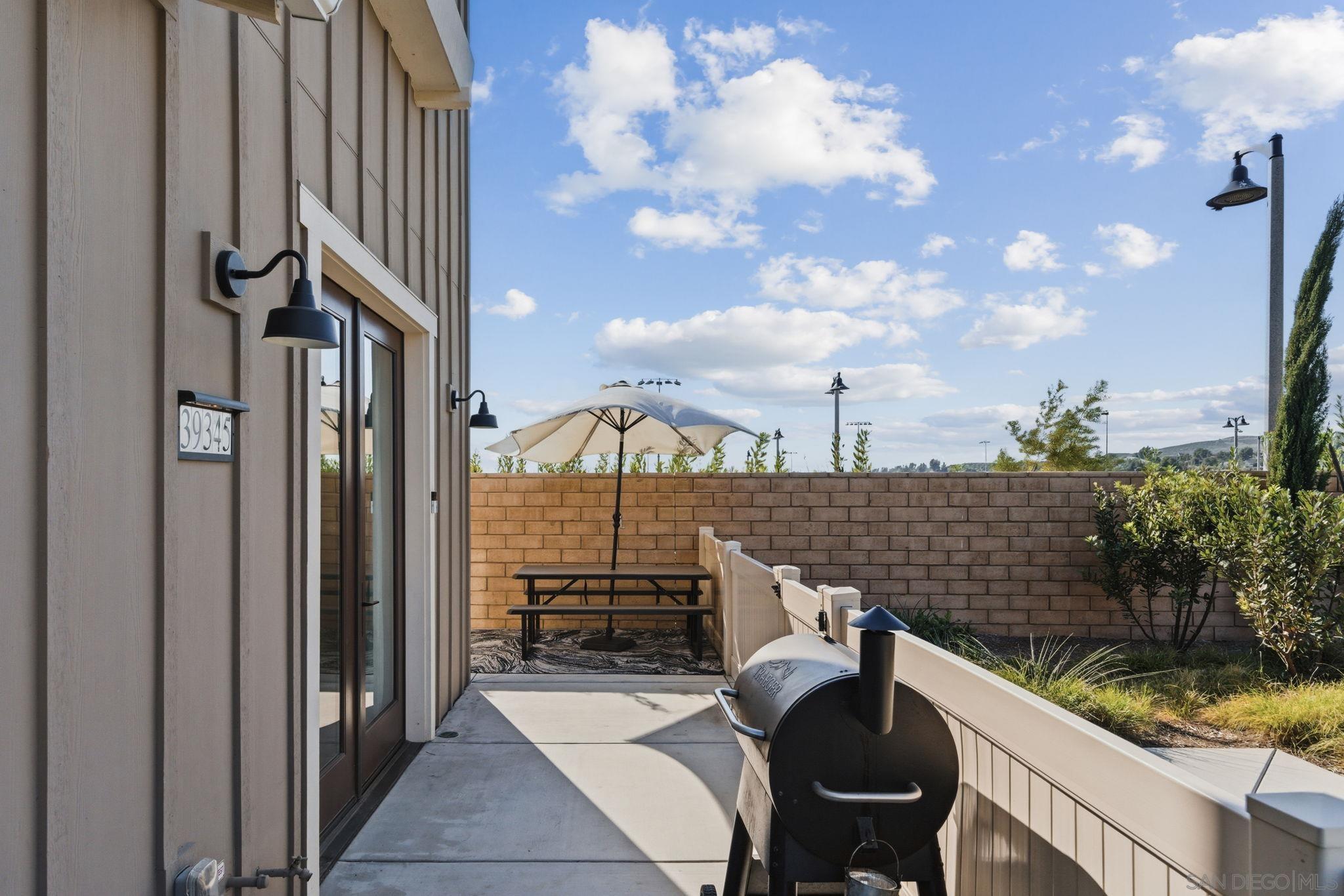 Detail Gallery Image 26 of 39 For 39345  Corvina Ln, Temecula,  CA 92591 - 4 Beds | 2/1 Baths