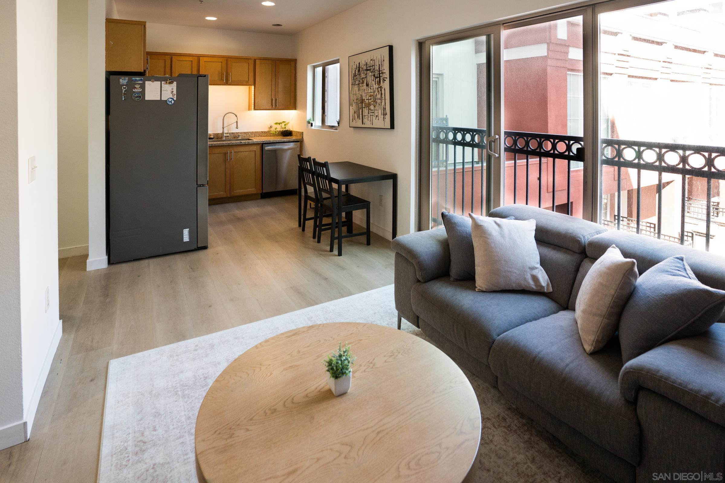 Detail Gallery Image 5 of 25 For 450  J St  #4161,  San Diego,  CA 92101 - 1 Beds | 1 Baths