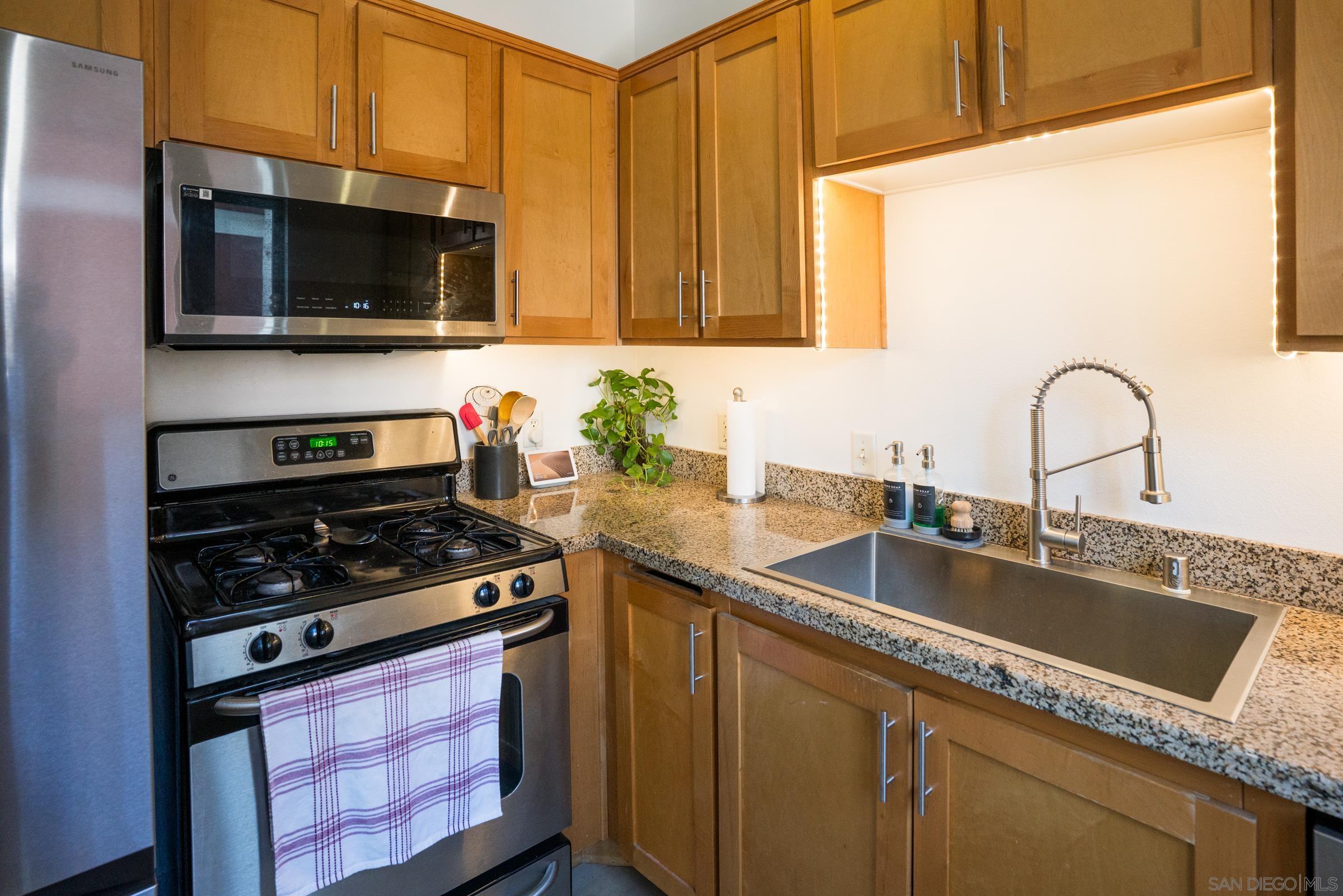 Detail Gallery Image 10 of 25 For 450  J St  #4161,  San Diego,  CA 92101 - 1 Beds | 1 Baths