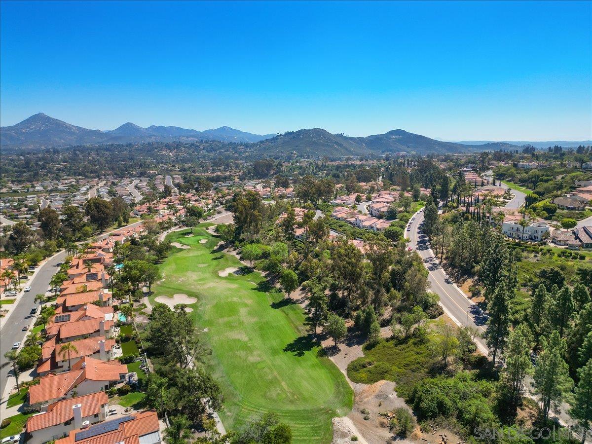 Detail Gallery Image 44 of 45 For 12202  Paseo Lucido  #D,  San Diego,  CA 92128 - 2 Beds | 2 Baths