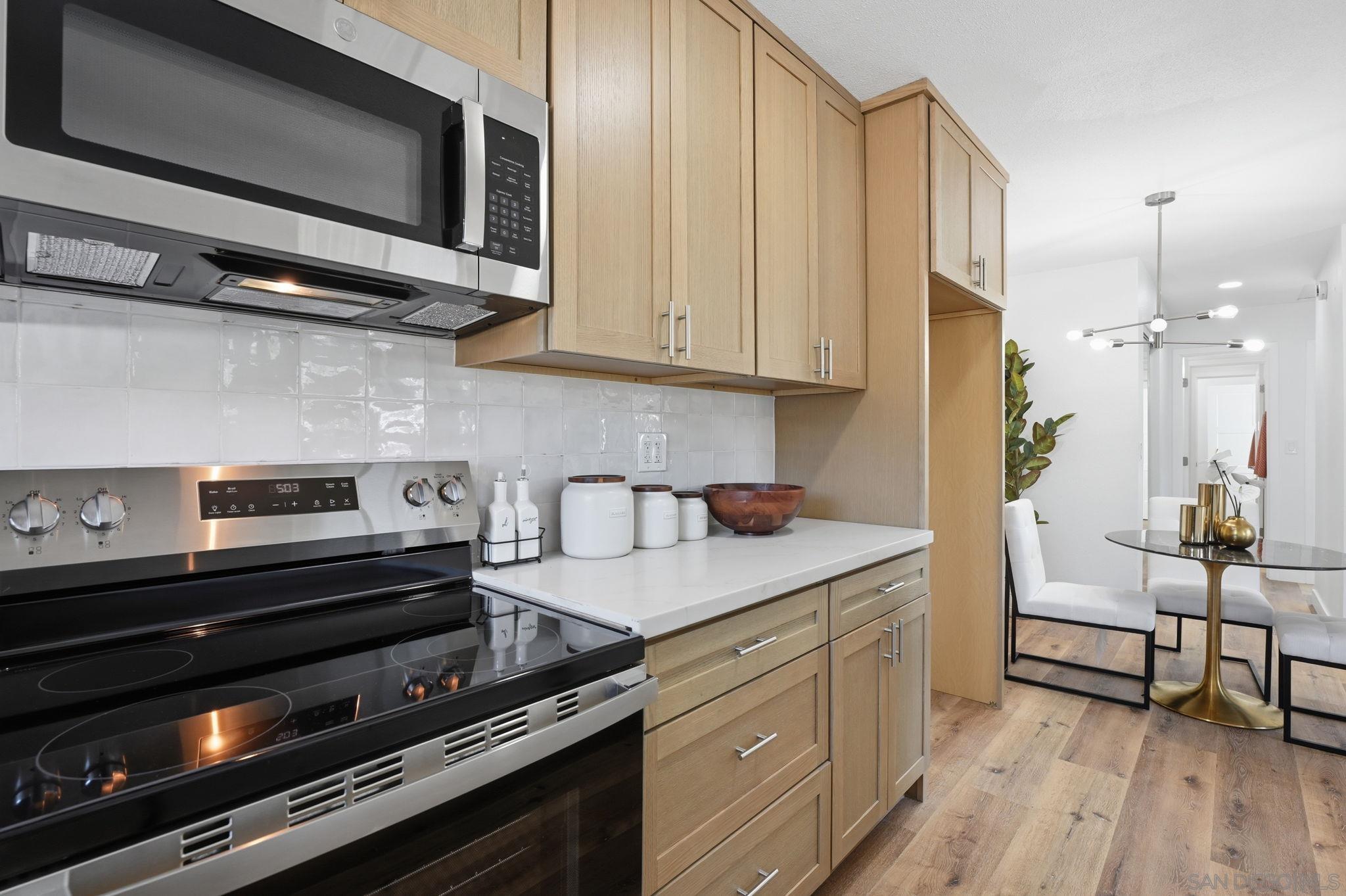 Detail Gallery Image 14 of 36 For 9922  Paseo Montalban, San Diego,  CA 92129 - 2 Beds | 1/1 Baths