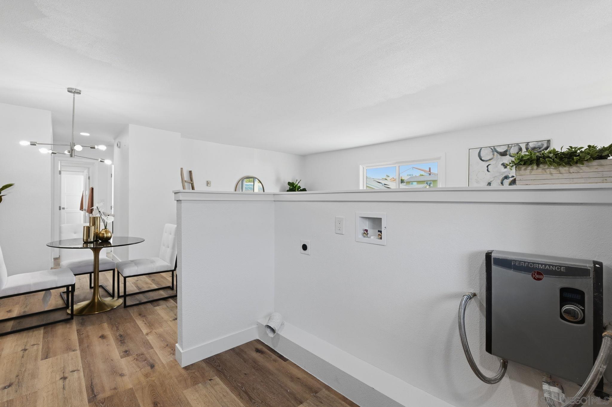 Detail Gallery Image 17 of 36 For 9922  Paseo Montalban, San Diego,  CA 92129 - 2 Beds | 1/1 Baths