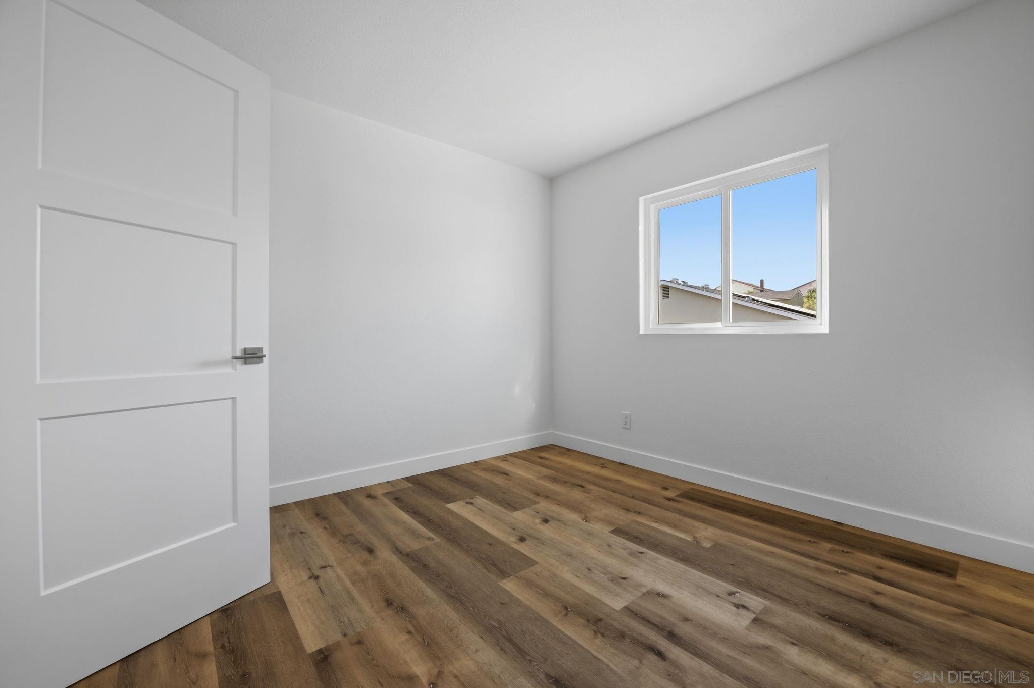 Detail Gallery Image 21 of 36 For 9922  Paseo Montalban, San Diego,  CA 92129 - 2 Beds | 1/1 Baths