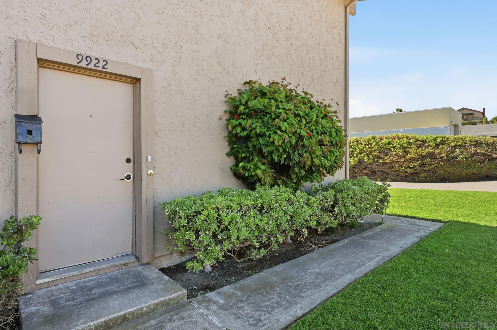 Detail Gallery Image 36 of 36 For 9922  Paseo Montalban, San Diego,  CA 92129 - 2 Beds | 1/1 Baths