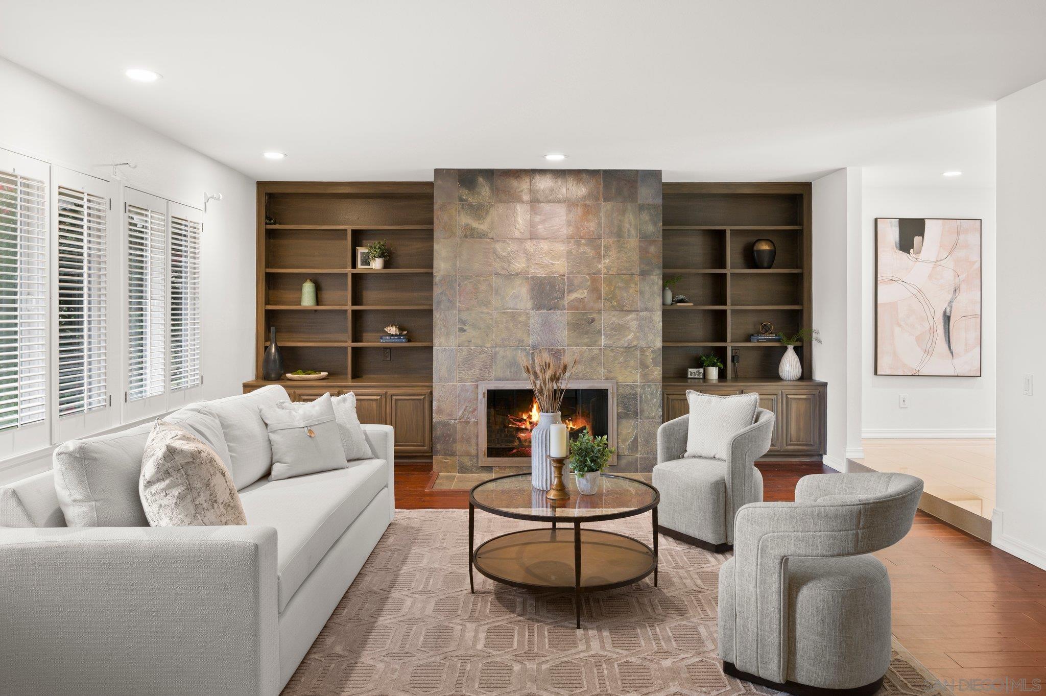 Detail Gallery Image 5 of 55 For 2505  Hidden Valley Pl, La Jolla,  CA 92037 - 5 Beds | 4 Baths