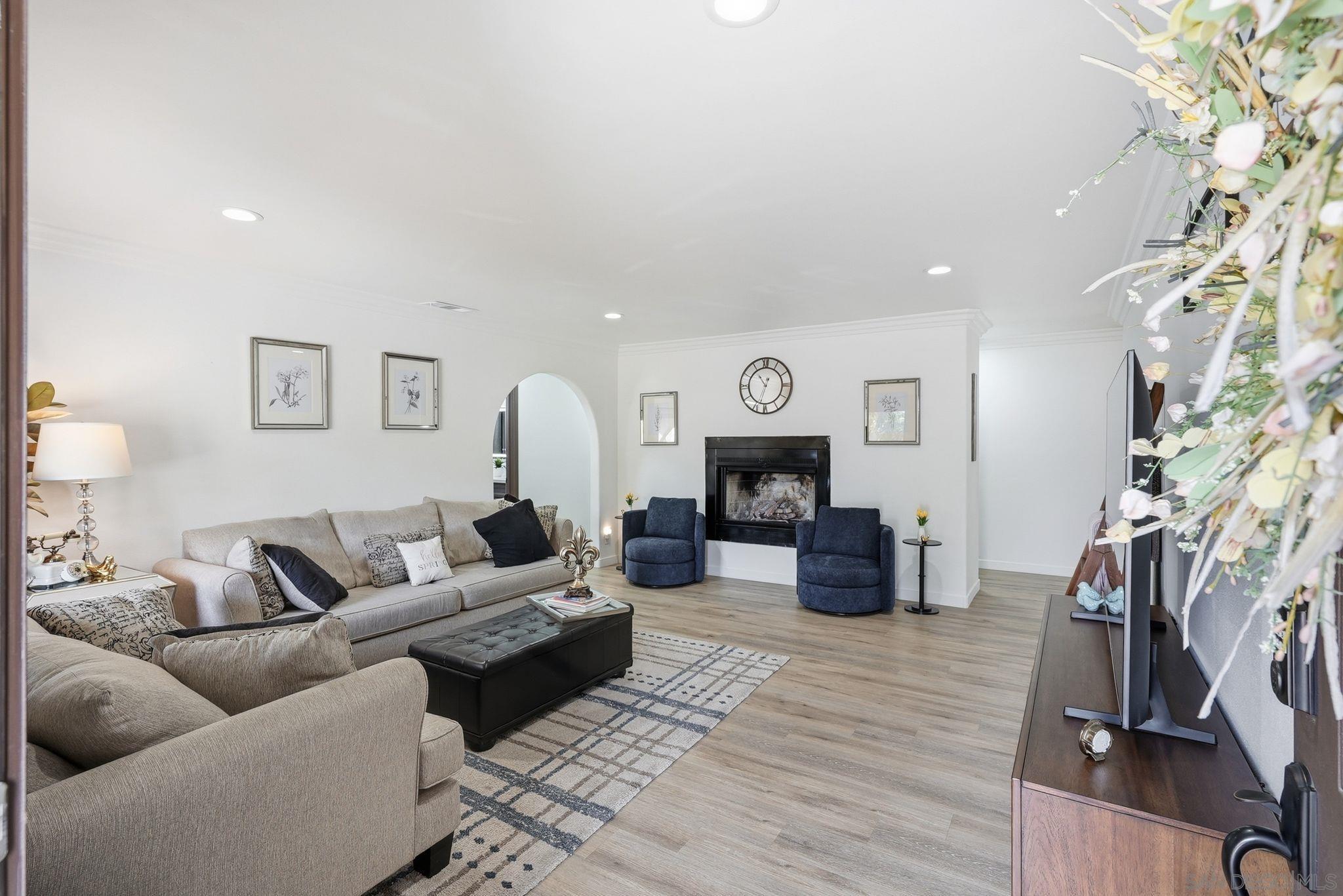 Detail Gallery Image 4 of 36 For 17249  Mcbride, Lake Elsinore,  CA 92530 - 3 Beds | 2 Baths