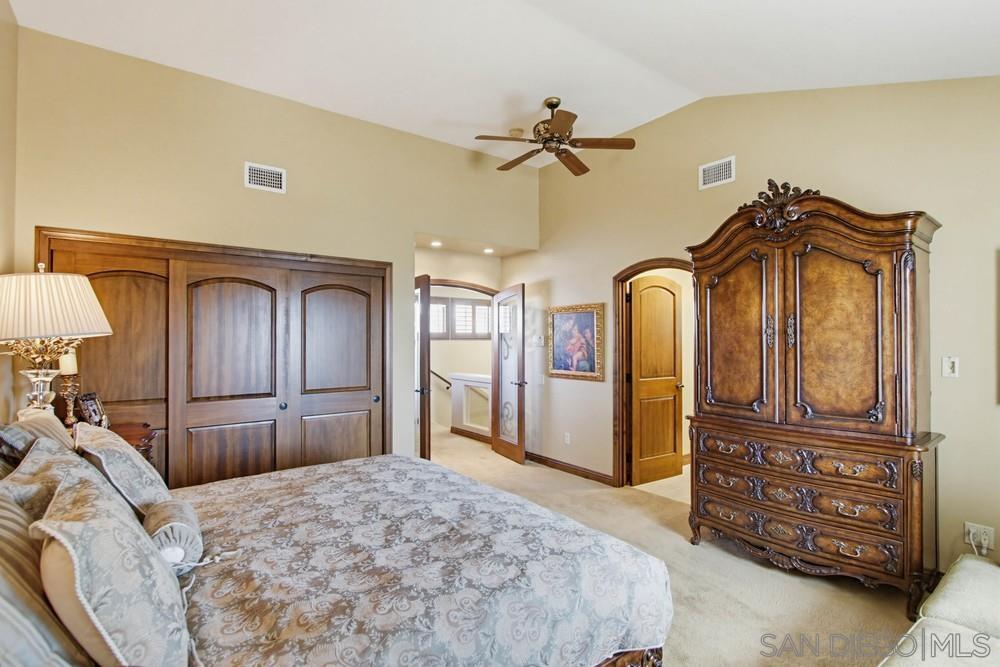 Detail Gallery Image 23 of 50 For 1366  Camino Lujan, San Diego,  CA 92111 - 3 Beds | 2/1 Baths