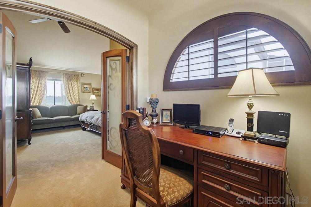 Detail Gallery Image 30 of 50 For 1366  Camino Lujan, San Diego,  CA 92111 - 3 Beds | 2/1 Baths