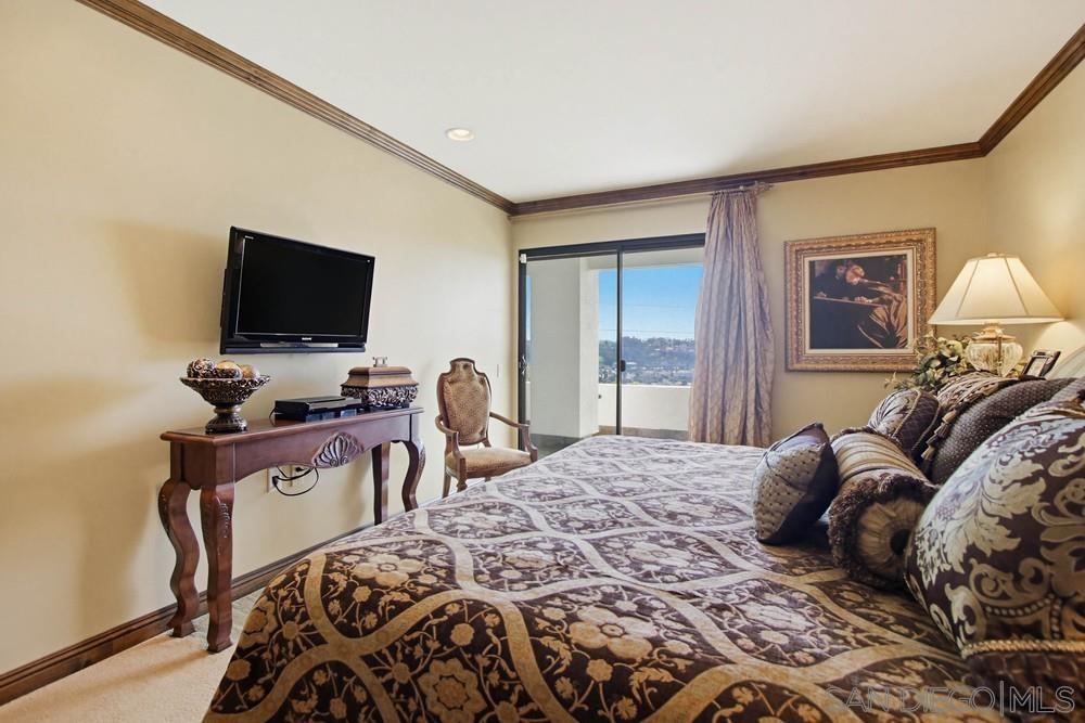 Detail Gallery Image 34 of 50 For 1366  Camino Lujan, San Diego,  CA 92111 - 3 Beds | 2/1 Baths