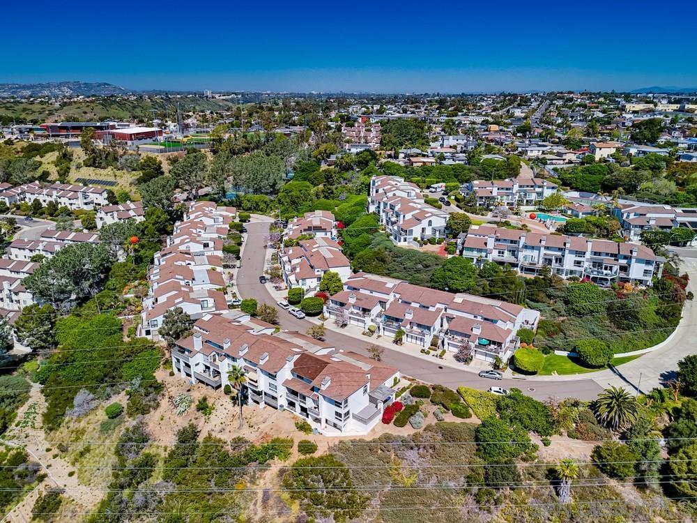 Detail Gallery Image 47 of 50 For 1366  Camino Lujan, San Diego,  CA 92111 - 3 Beds | 2/1 Baths