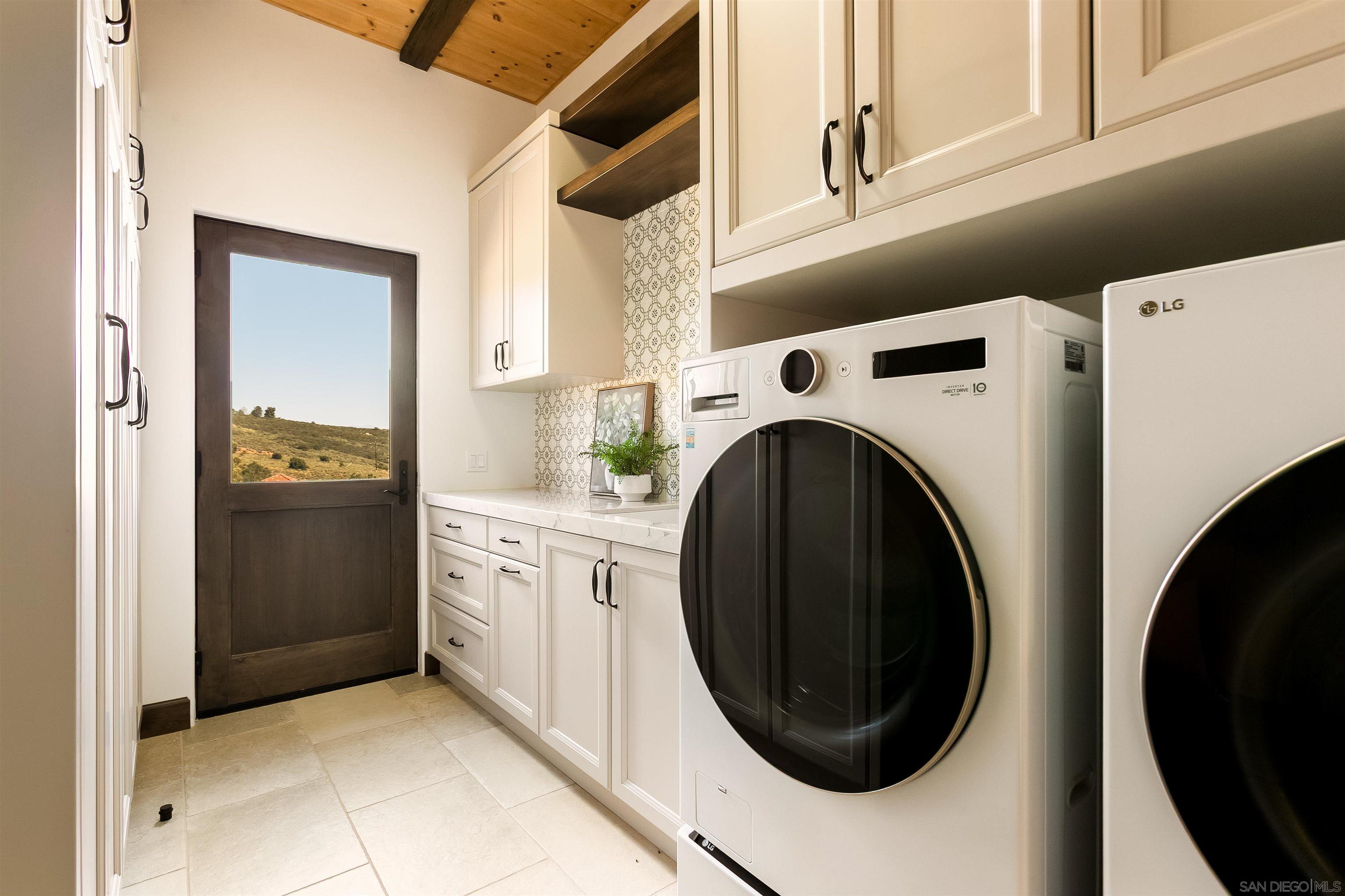 Detail Gallery Image 24 of 75 For 19185  via Cuesta, Ramona,  CA 92065 - 3 Beds | 3 Baths