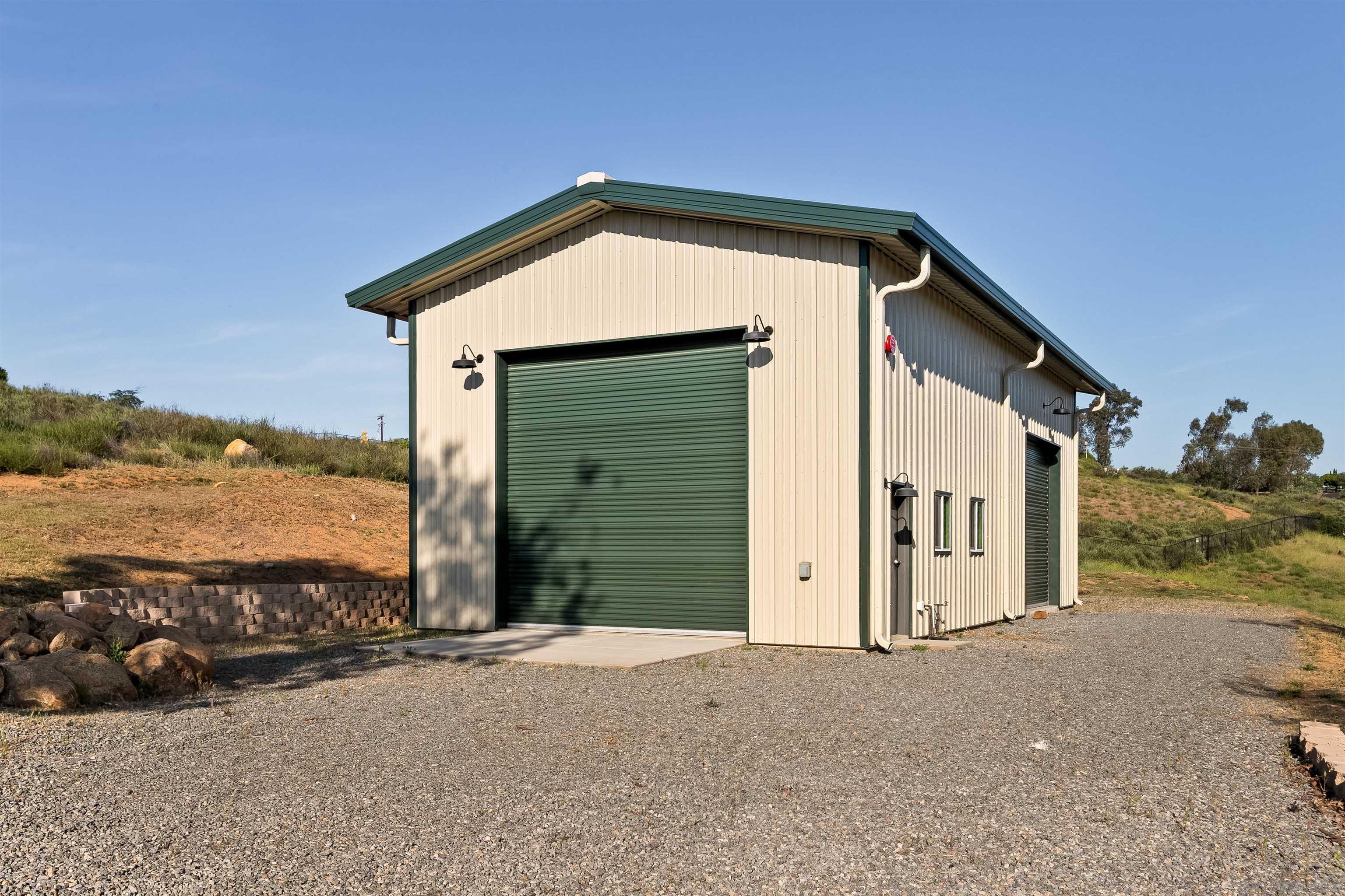 Detail Gallery Image 60 of 75 For 19185  via Cuesta, Ramona,  CA 92065 - 3 Beds | 3 Baths