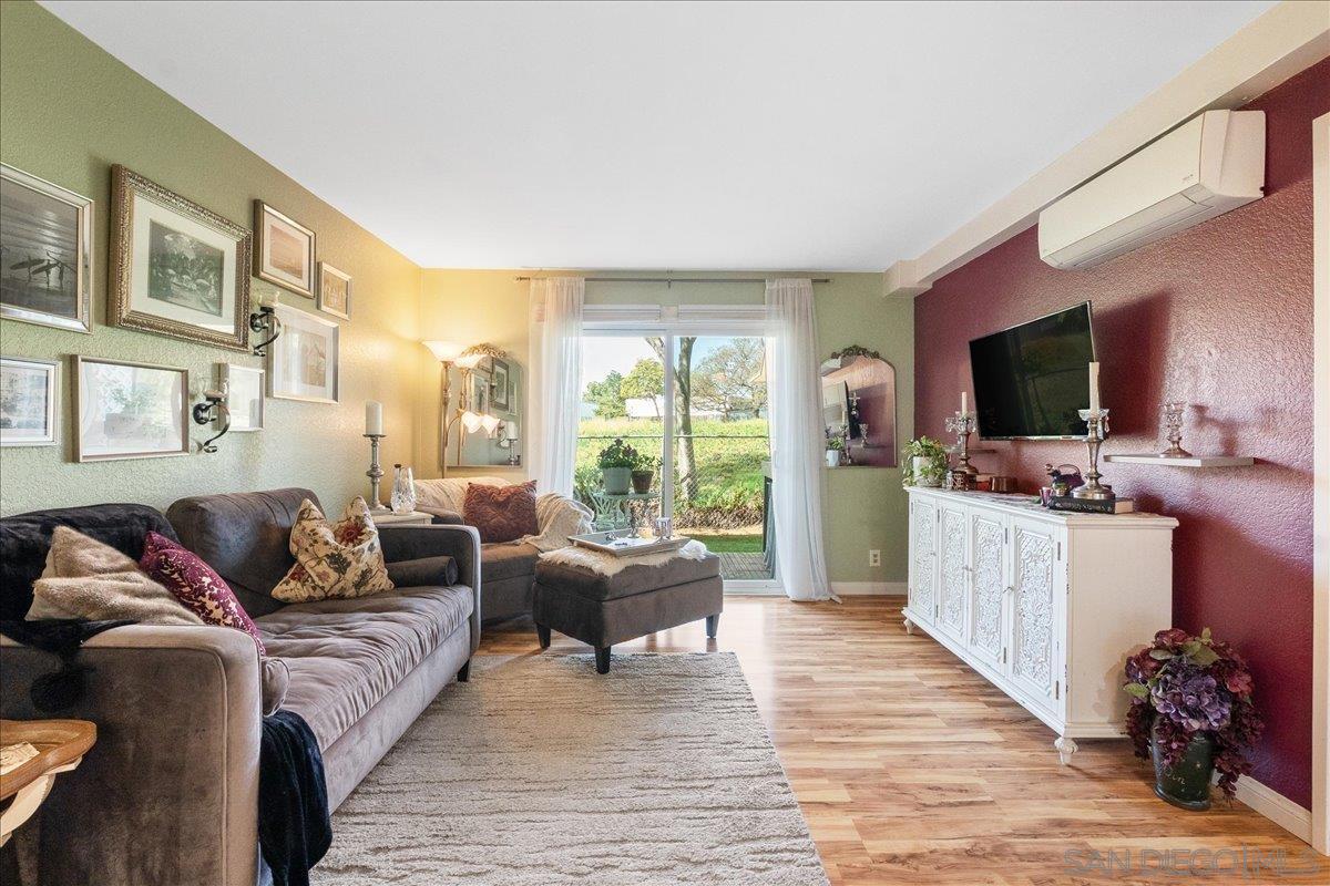 Detail Gallery Image 2 of 30 For 6350  Genesee Ave.  #115,  San Diego,  CA 92122 - 2 Beds | 2 Baths