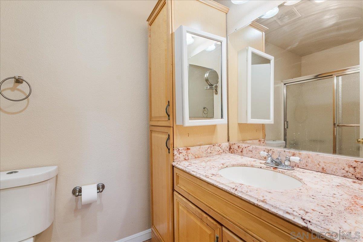 Detail Gallery Image 11 of 30 For 6350  Genesee Ave.  #115,  San Diego,  CA 92122 - 2 Beds | 2 Baths