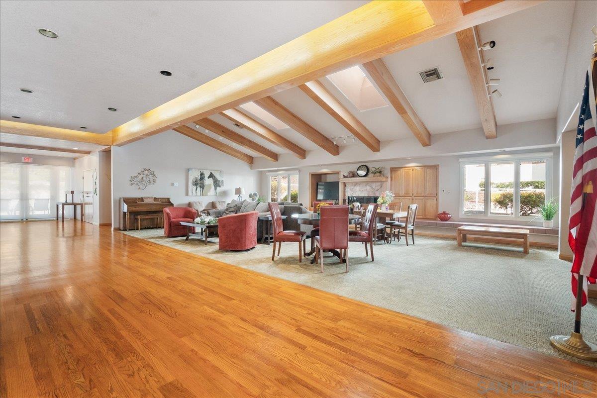 Detail Gallery Image 25 of 30 For 6350  Genesee Ave.  #115,  San Diego,  CA 92122 - 2 Beds | 2 Baths