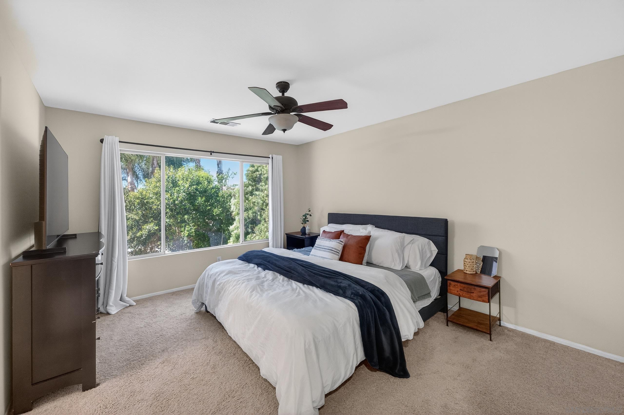 Detail Gallery Image 19 of 36 For 43165  Sereno Dr., Temecula,  CA 92592 - 4 Beds | 2/1 Baths