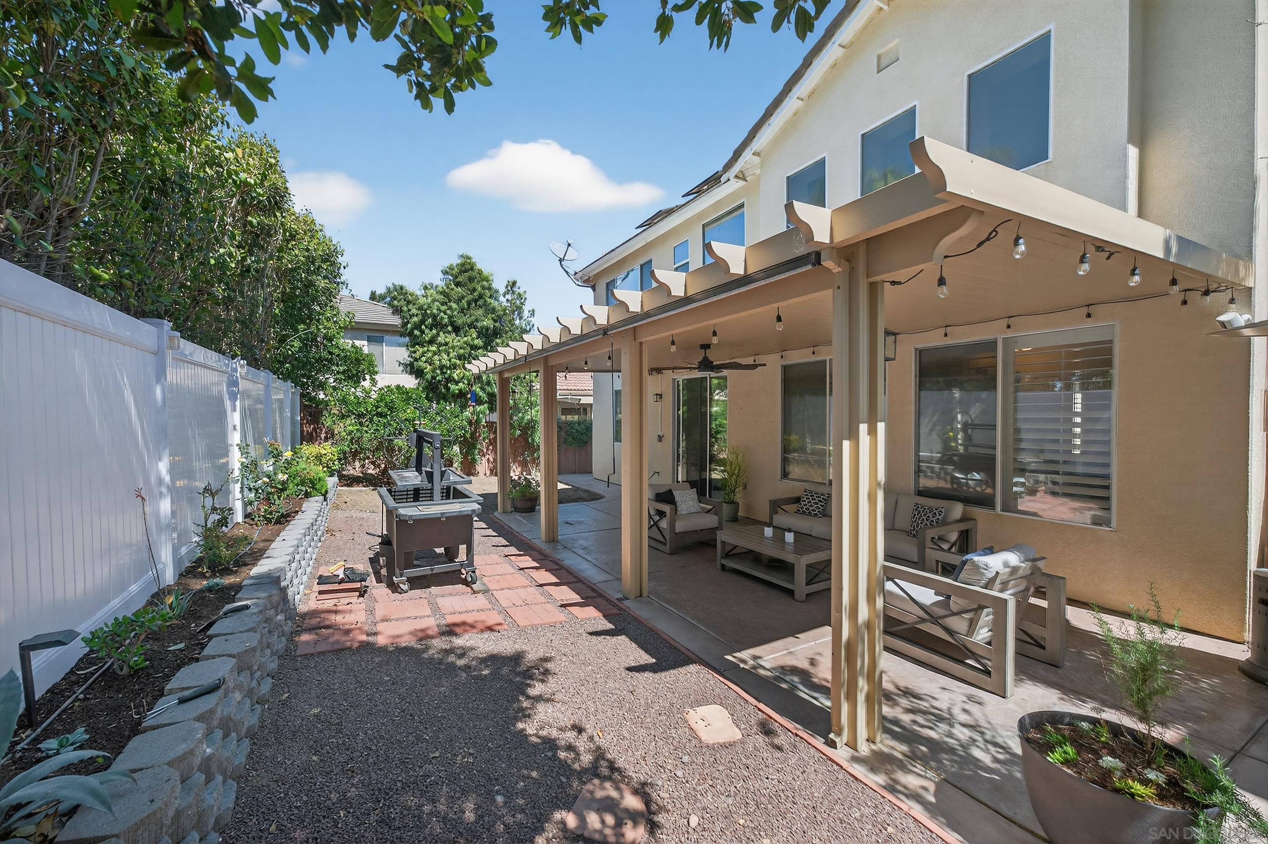 Detail Gallery Image 31 of 36 For 43165  Sereno Dr., Temecula,  CA 92592 - 4 Beds | 2/1 Baths