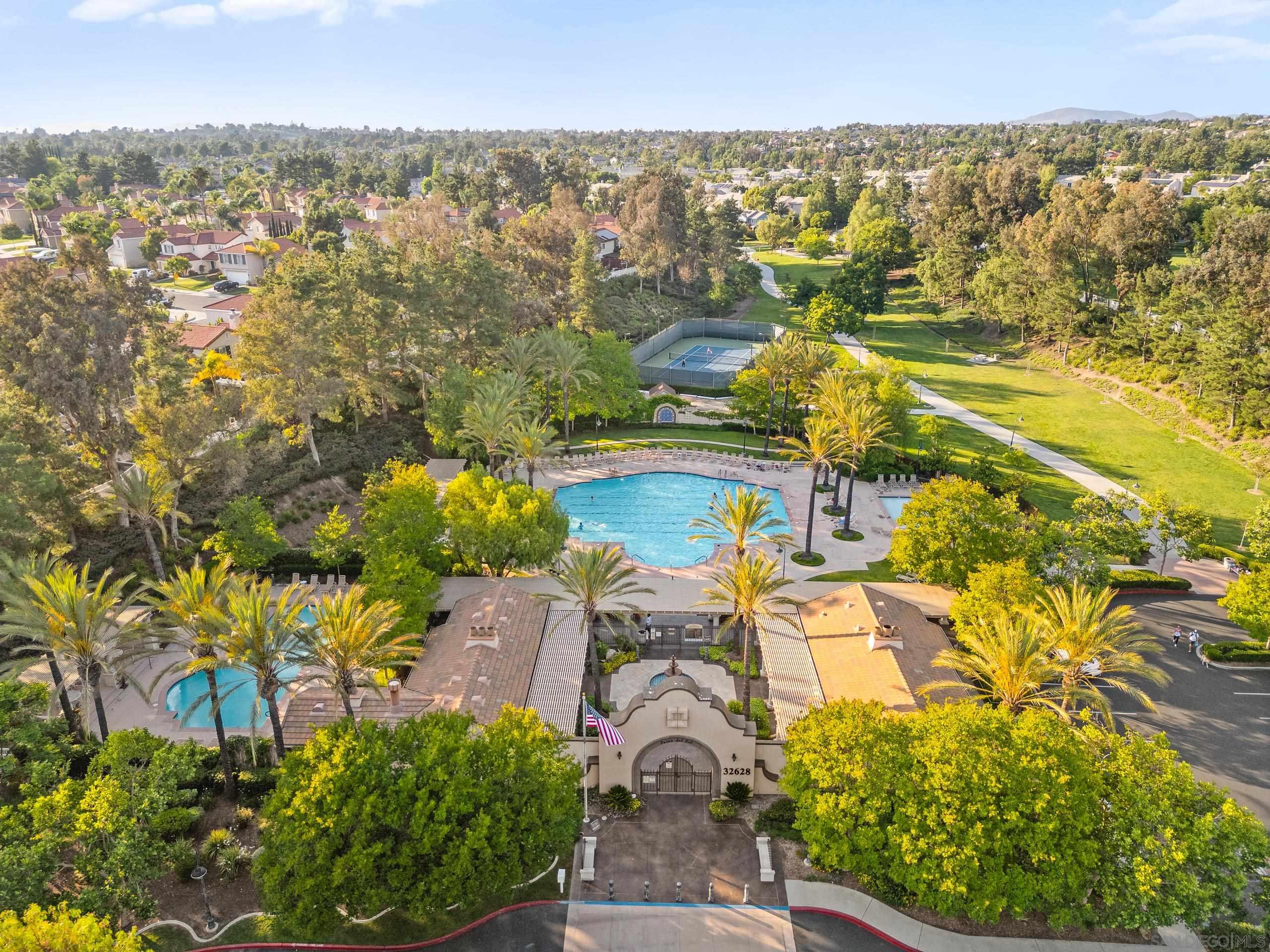 Detail Gallery Image 33 of 36 For 43165  Sereno Dr., Temecula,  CA 92592 - 4 Beds | 2/1 Baths