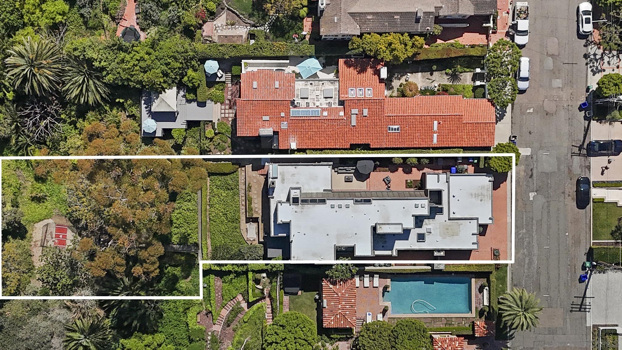 Detail Gallery Image 3 of 15 For 7747  Whitefield, La Jolla,  CA 92037 - 4 Beds | 3/1 Baths