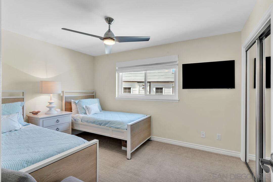 Detail Gallery Image 32 of 42 For 1155  Star Park Circle  1b,  Coronado,  CA 92118 - 2 Beds | 2 Baths