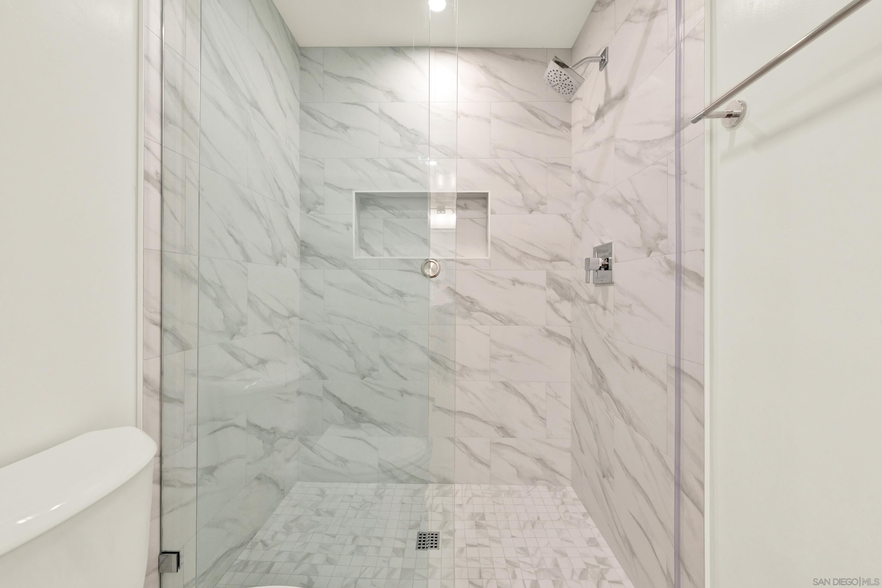 Detail Gallery Image 29 of 72 For 12540  Montero Way, San Diego,  CA 92128 - 5 Beds | 3 Baths