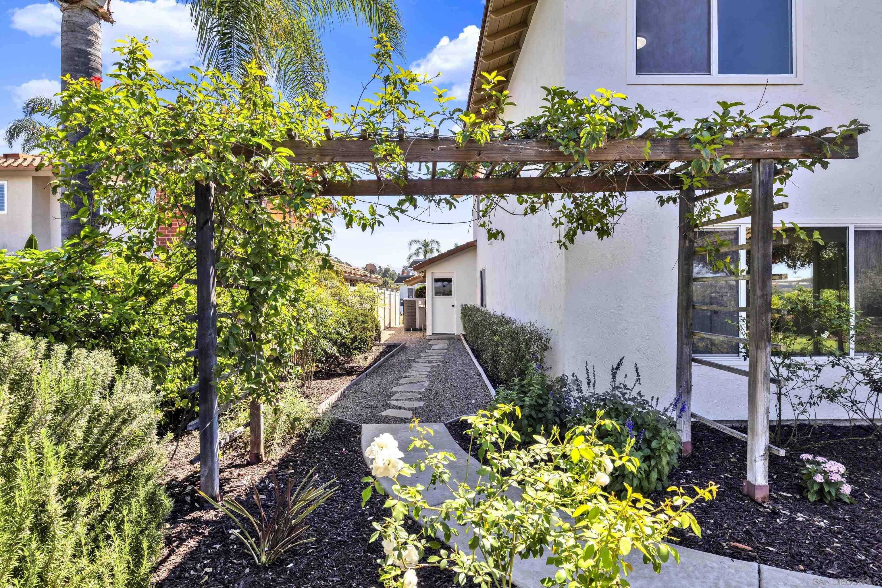 Detail Gallery Image 61 of 72 For 12540  Montero Way, San Diego,  CA 92128 - 5 Beds | 3 Baths