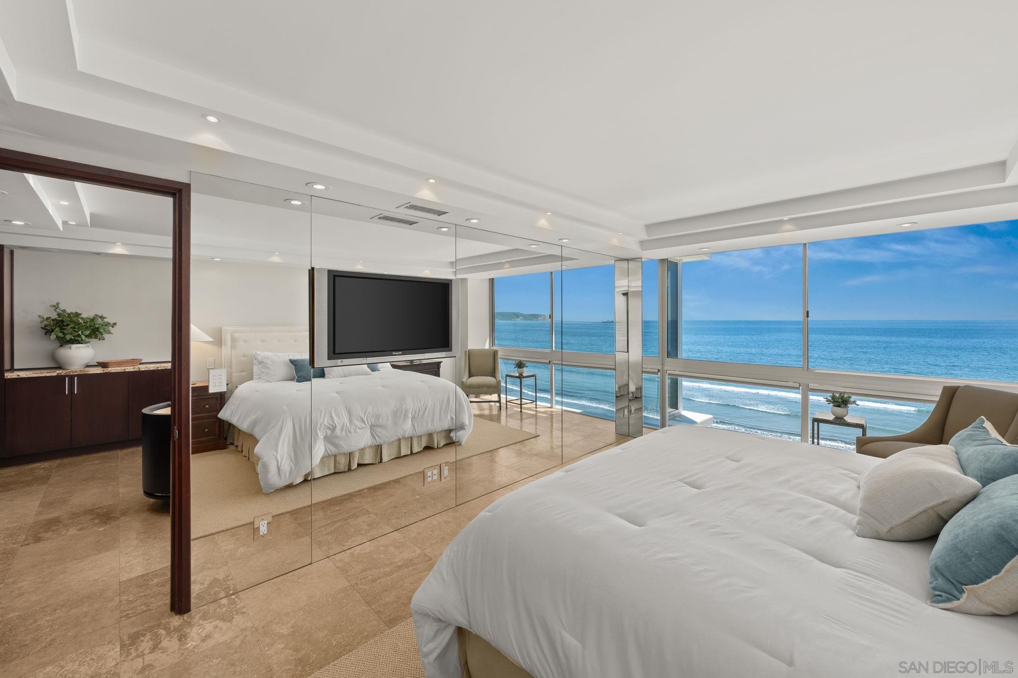 Detail Gallery Image 11 of 35 For 1760  Avenida Del Mundo  #406,  Coronado,  CA 92118 - 2 Beds | 2 Baths