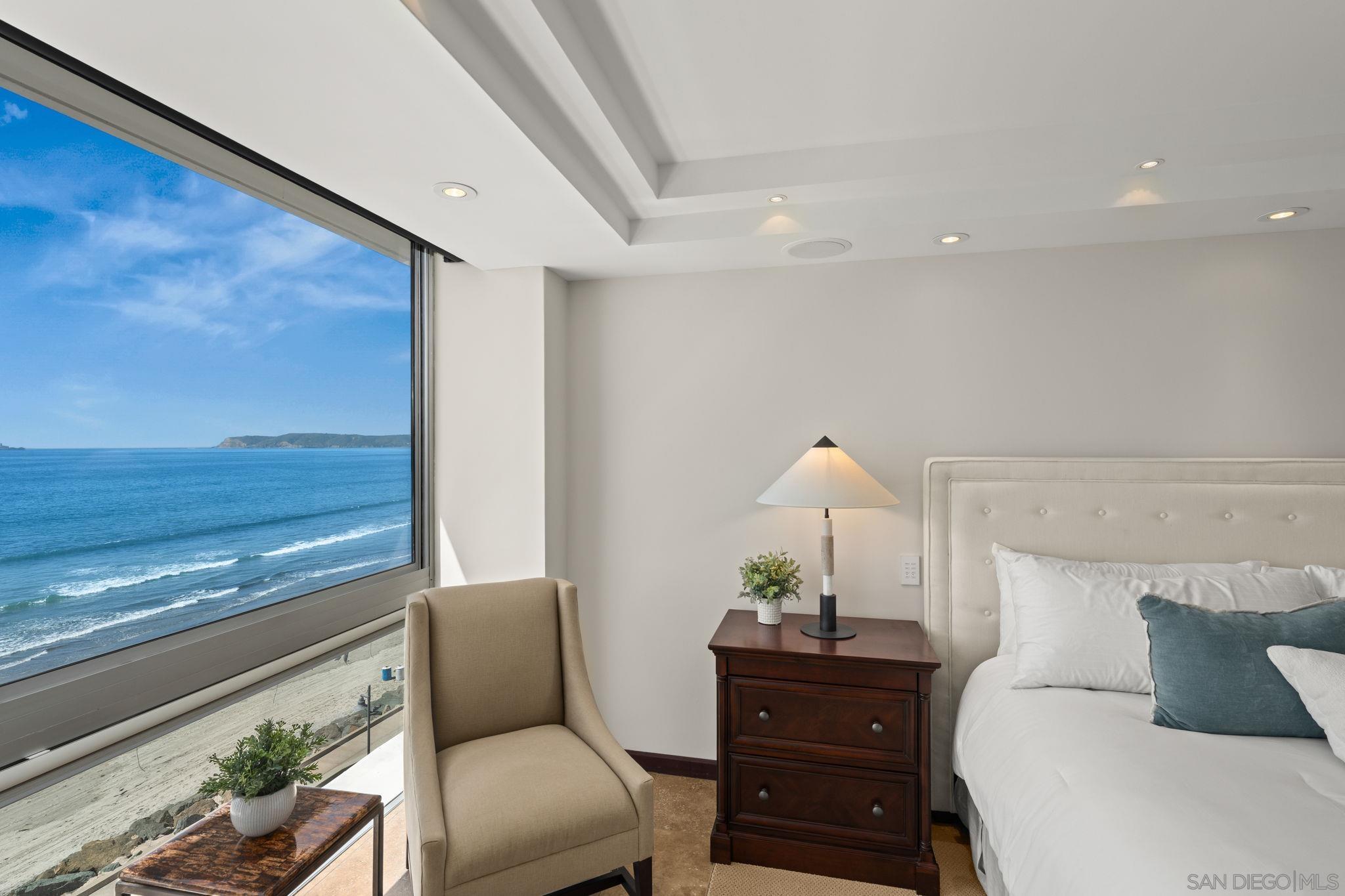 Detail Gallery Image 14 of 35 For 1760  Avenida Del Mundo  #406,  Coronado,  CA 92118 - 2 Beds | 2 Baths