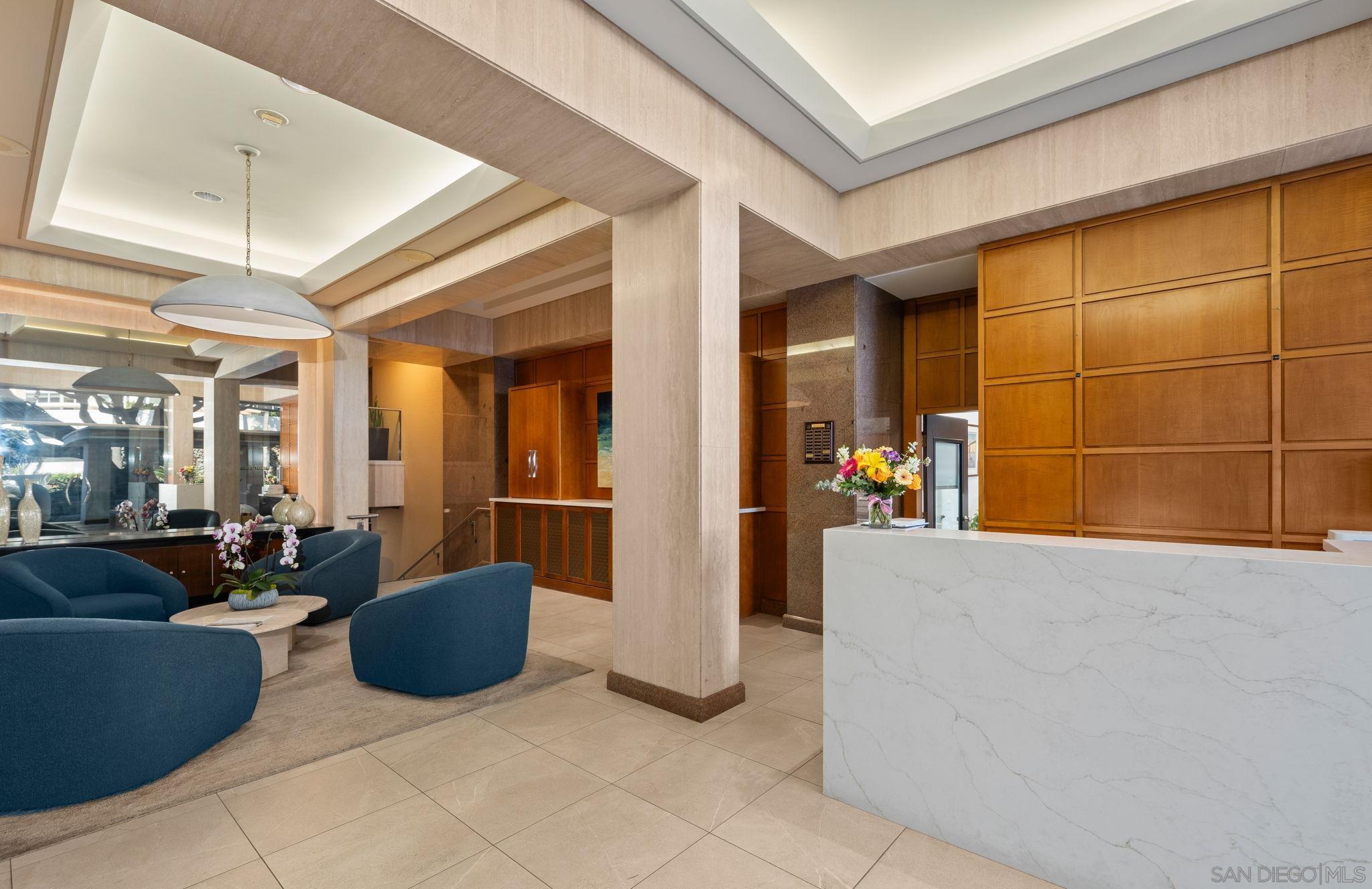 Detail Gallery Image 24 of 35 For 1760  Avenida Del Mundo  #406,  Coronado,  CA 92118 - 2 Beds | 2 Baths