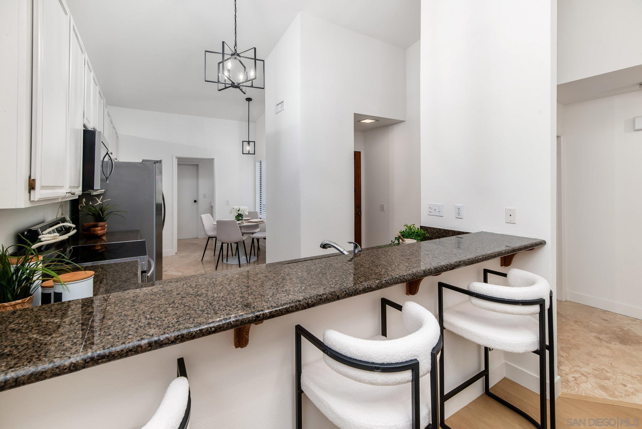 Detail Gallery Image 15 of 51 For 17922  Avenida Cordillera  #258,  San Diego,  CA 92128 - 2 Beds | 2 Baths