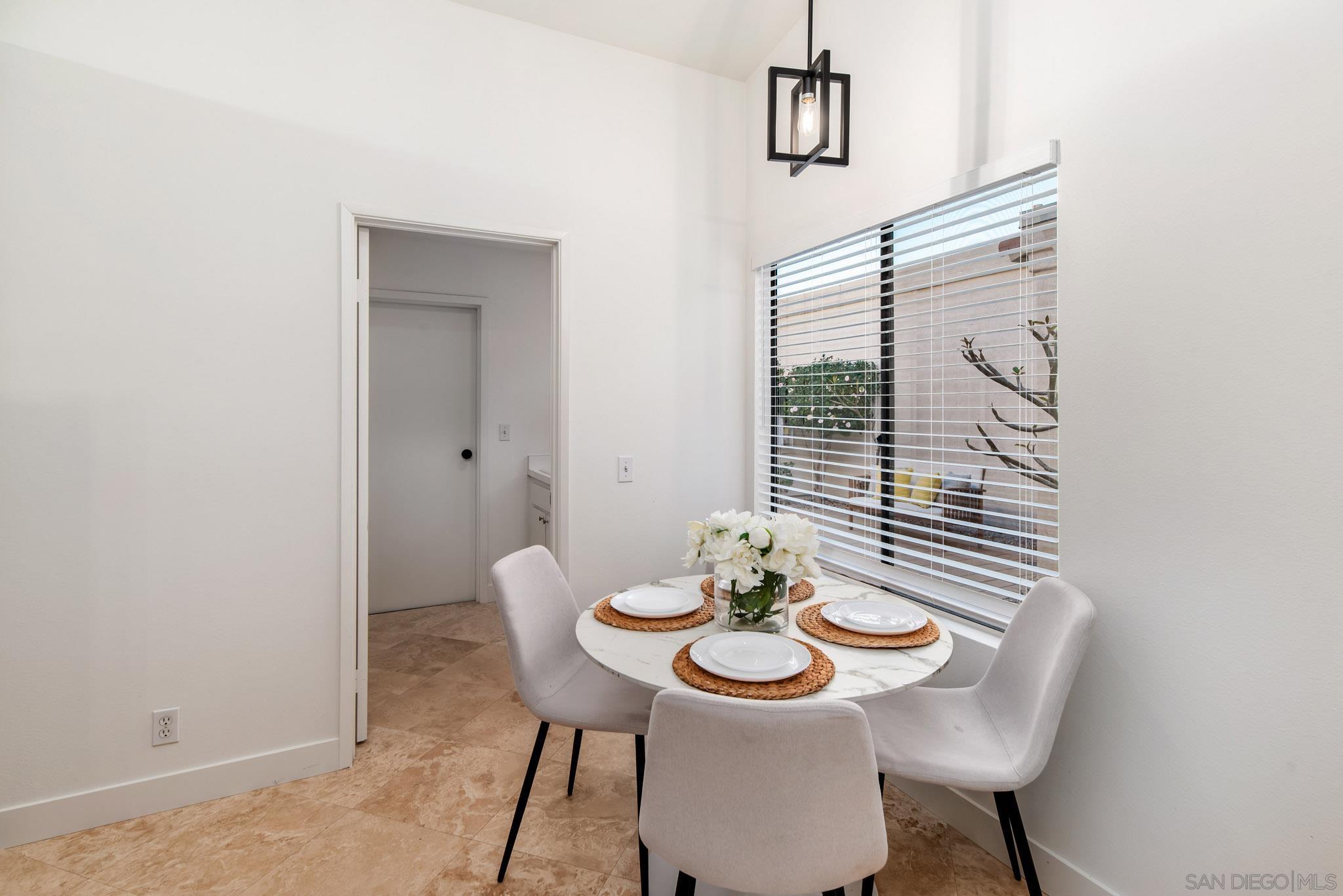 Detail Gallery Image 21 of 51 For 17922  Avenida Cordillera  #258,  San Diego,  CA 92128 - 2 Beds | 2 Baths