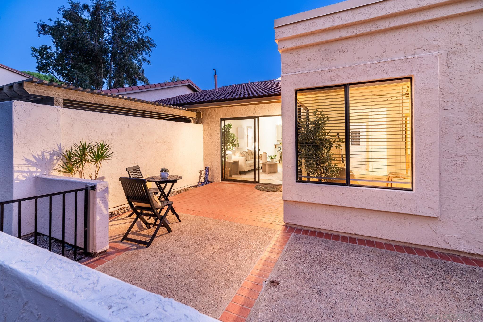 Detail Gallery Image 29 of 51 For 17922  Avenida Cordillera  #258,  San Diego,  CA 92128 - 2 Beds | 2 Baths