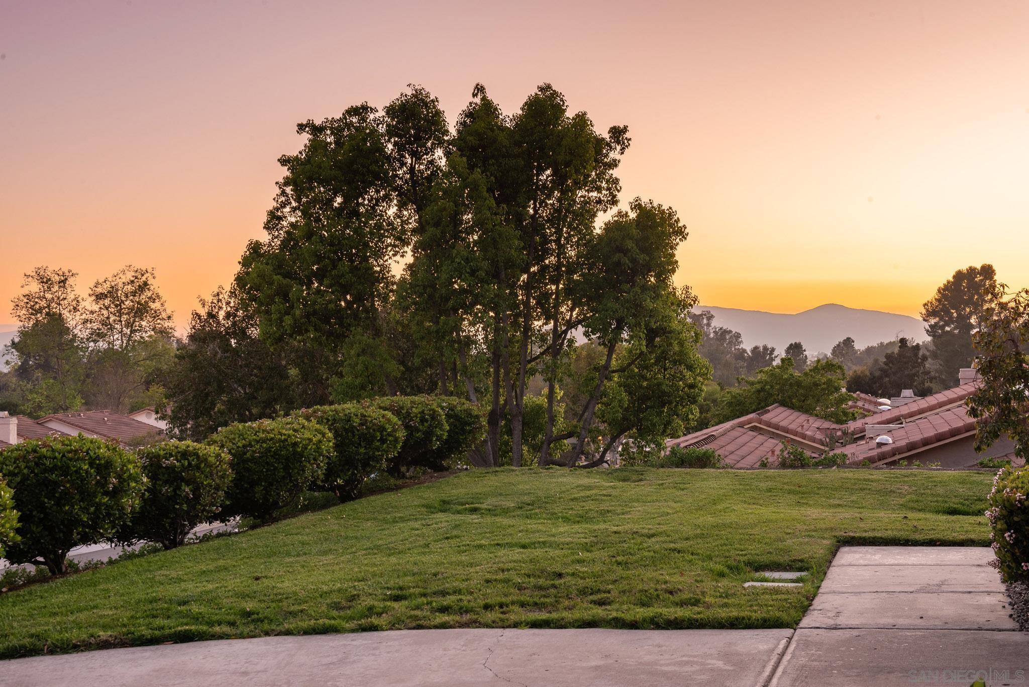 Detail Gallery Image 32 of 51 For 17922  Avenida Cordillera  #258,  San Diego,  CA 92128 - 2 Beds | 2 Baths