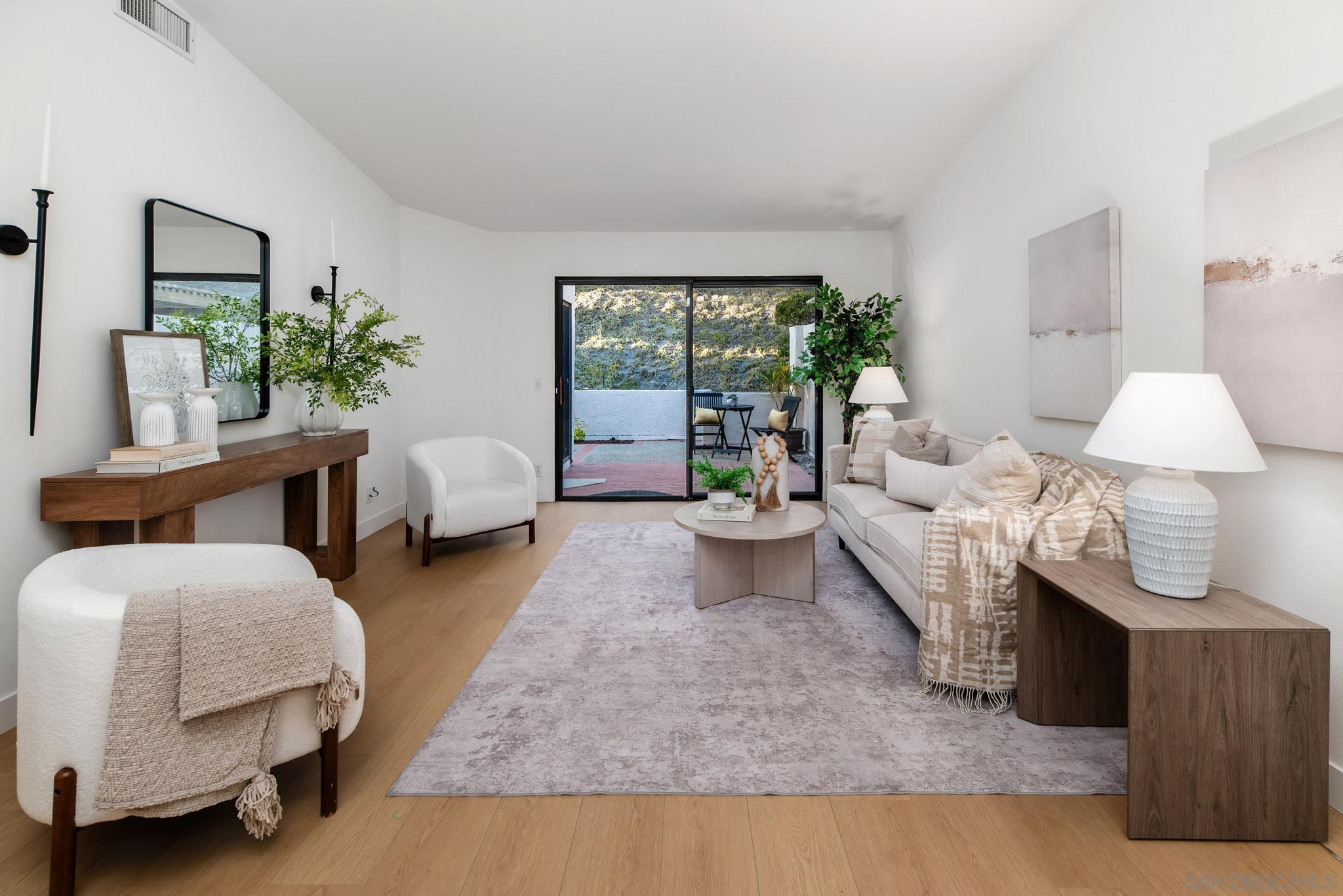 Detail Gallery Image 5 of 51 For 17922  Avenida Cordillera  #258,  San Diego,  CA 92128 - 2 Beds | 2 Baths