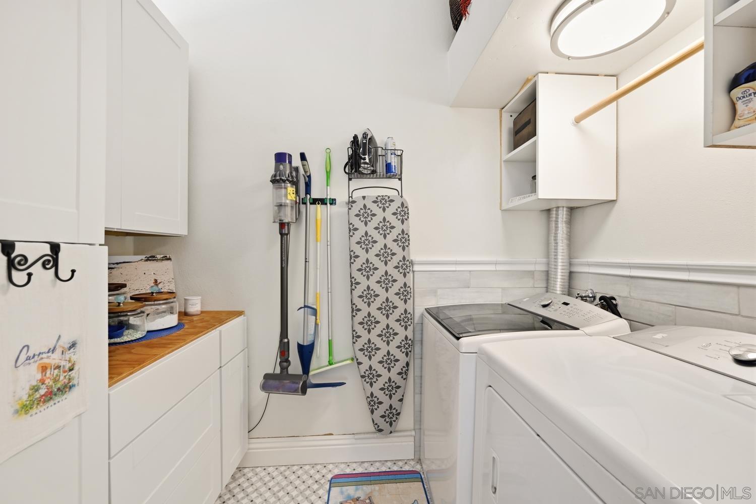 Detail Gallery Image 30 of 41 For 14265  Manzella, San Diego,  CA 92129 - 5 Beds | 3 Baths