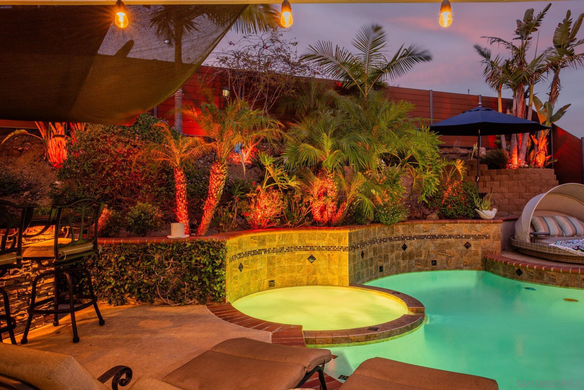 Detail Gallery Image 36 of 51 For 14265  Manzella, San Diego,  CA 92129 - 5 Beds | 3 Baths