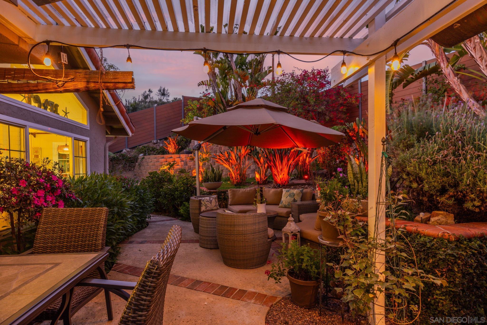 Detail Gallery Image 37 of 51 For 14265  Manzella, San Diego,  CA 92129 - 5 Beds | 3 Baths