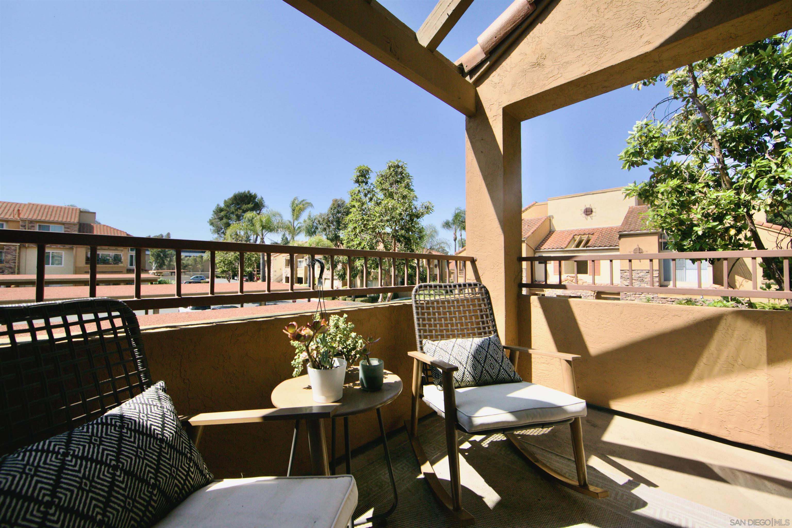 Detail Gallery Image 16 of 32 For 15283  Maturin Dr  #71,  San Diego,  CA 92127 - 2 Beds | 2 Baths