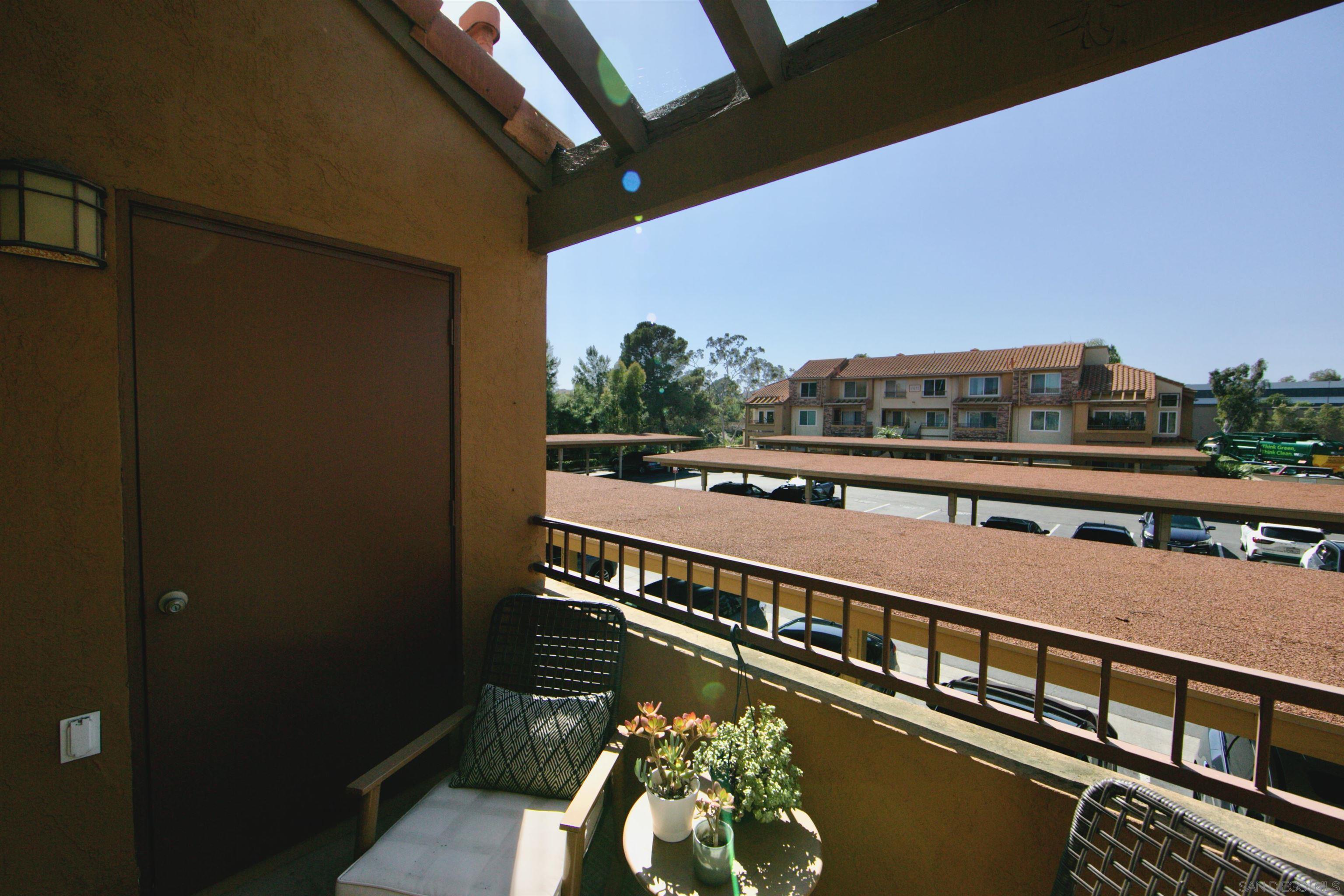 Detail Gallery Image 17 of 32 For 15283  Maturin Dr  #71,  San Diego,  CA 92127 - 2 Beds | 2 Baths