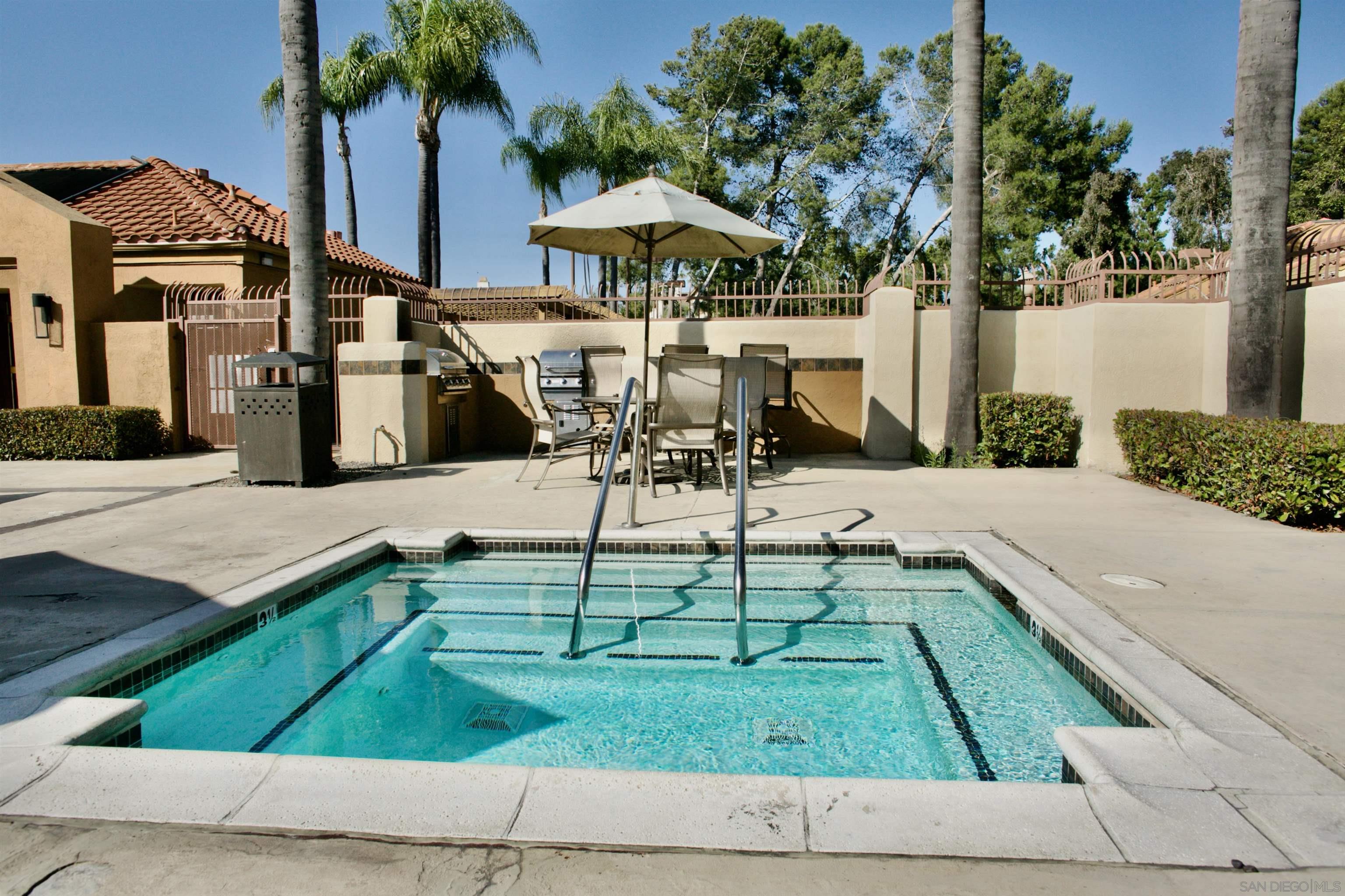 Detail Gallery Image 28 of 32 For 15283  Maturin Dr  #71,  San Diego,  CA 92127 - 2 Beds | 2 Baths