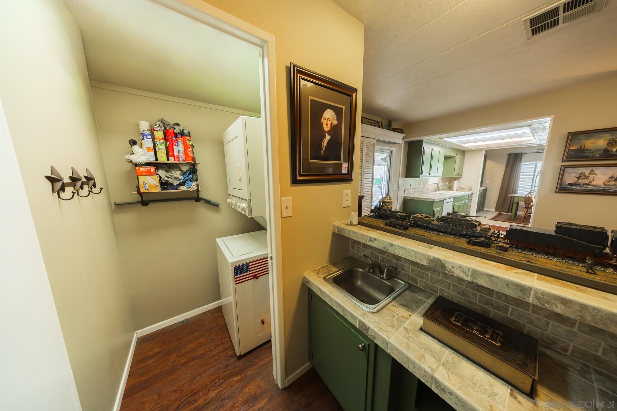 Detail Gallery Image 15 of 18 For 1440 S Orange Ave  29, El Cajon,  CA 92020 - 2 Beds | 2 Baths