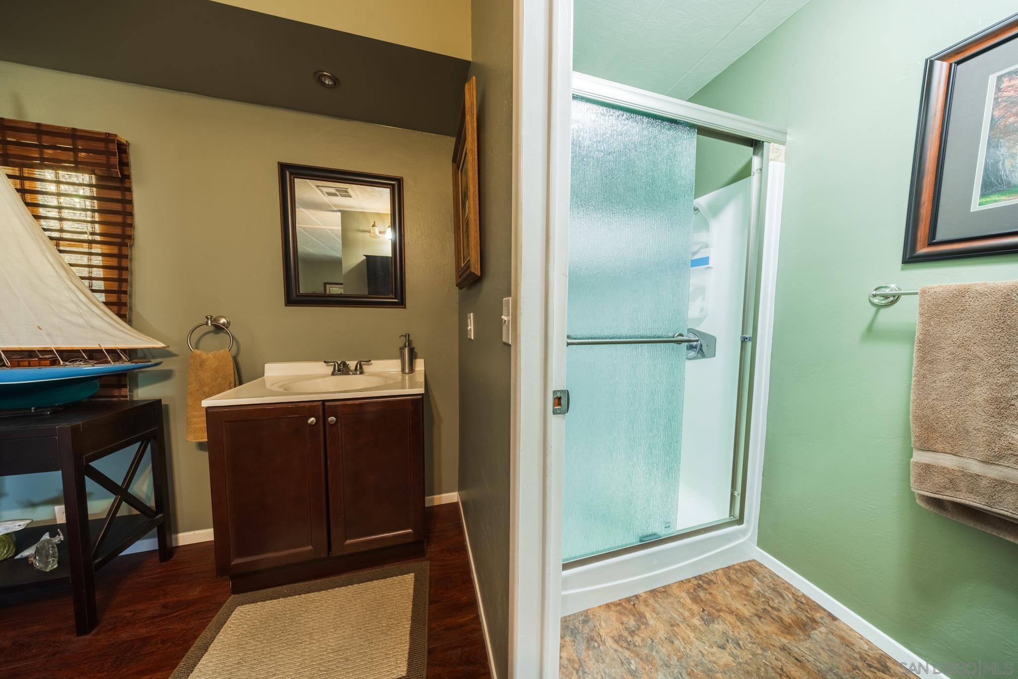 Detail Gallery Image 9 of 18 For 1440 S Orange Ave  29, El Cajon,  CA 92020 - 2 Beds | 2 Baths