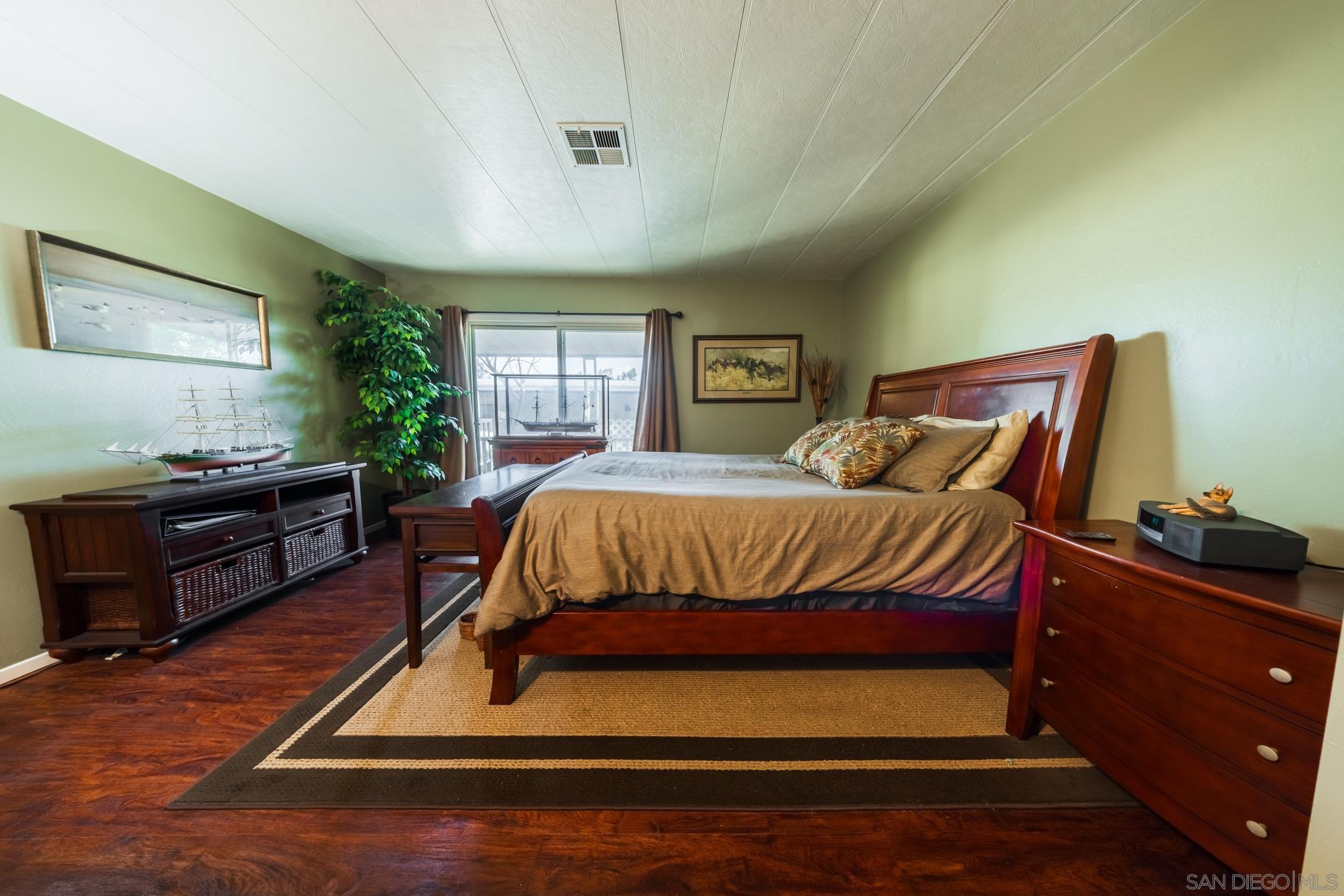 Detail Gallery Image 10 of 18 For 1440 S Orange Ave  29, El Cajon,  CA 92020 - 2 Beds | 2 Baths