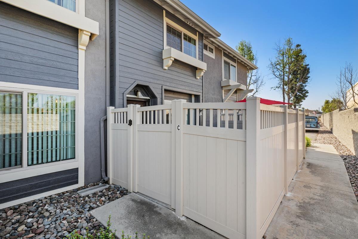 Detail Gallery Image 26 of 28 For 8860  Tamberly  #C,  Santee,  CA 92071 - 2 Beds | 1/1 Baths