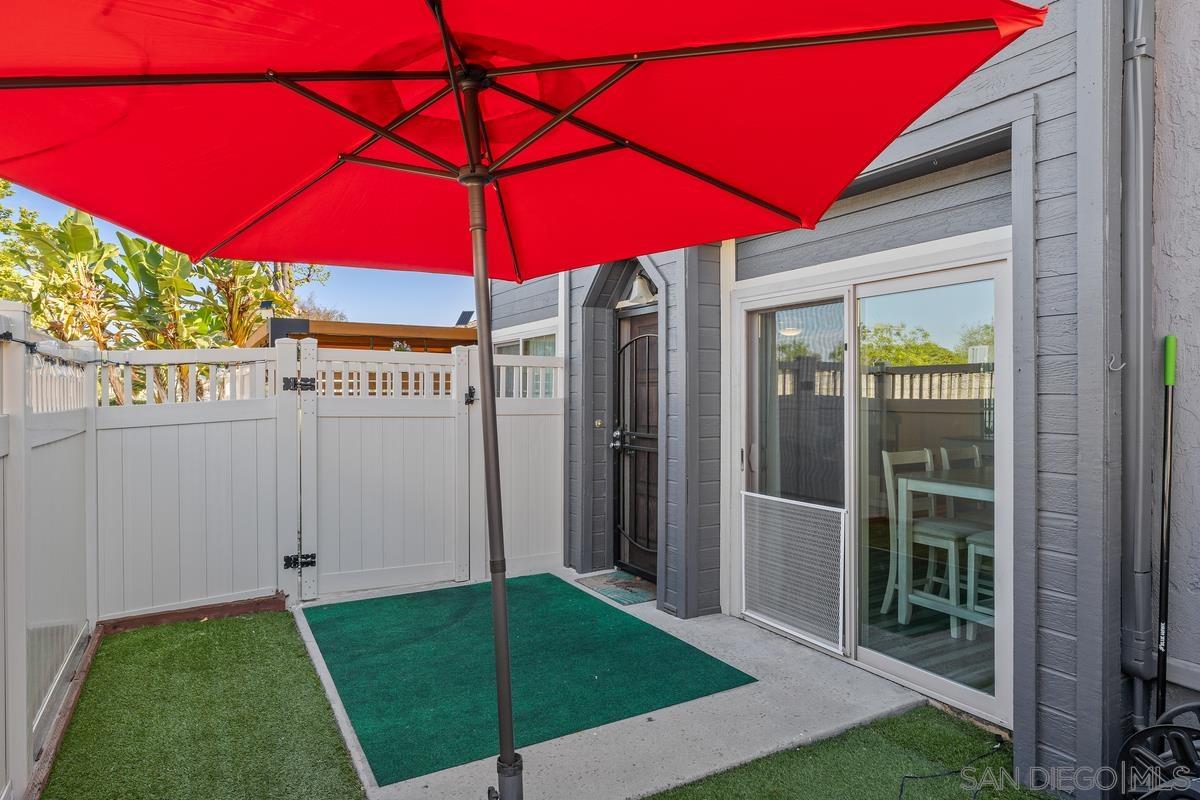 Detail Gallery Image 27 of 28 For 8860  Tamberly  #C,  Santee,  CA 92071 - 2 Beds | 1/1 Baths