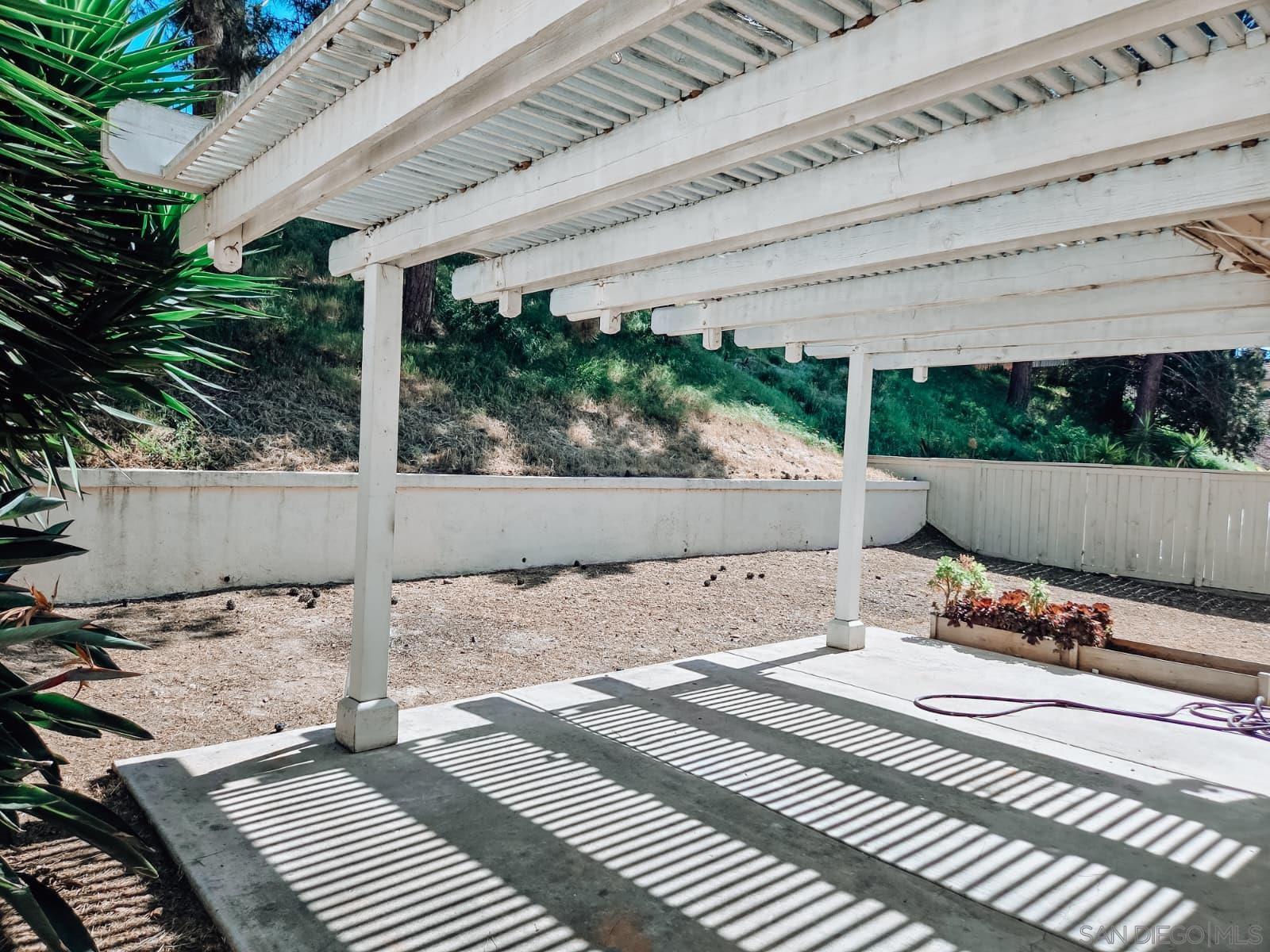 Detail Gallery Image 18 of 24 For 2340  Eastridge, Chula Vista,  CA 91915 - 4 Beds | 2/1 Baths