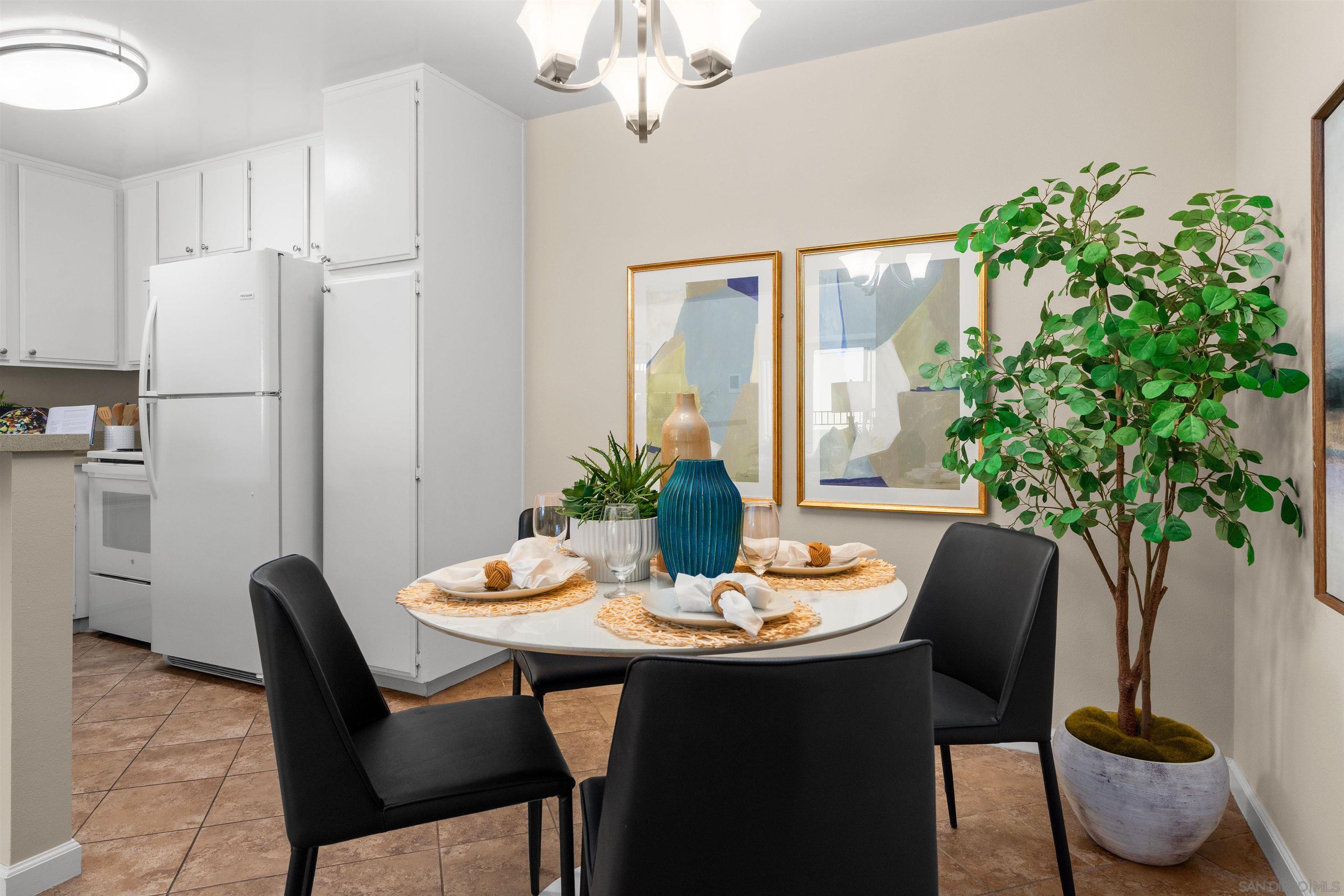 Detail Gallery Image 16 of 57 For 3583  Ruffin Rd  #210,  San Diego,  CA 92123 - 3 Beds | 2 Baths