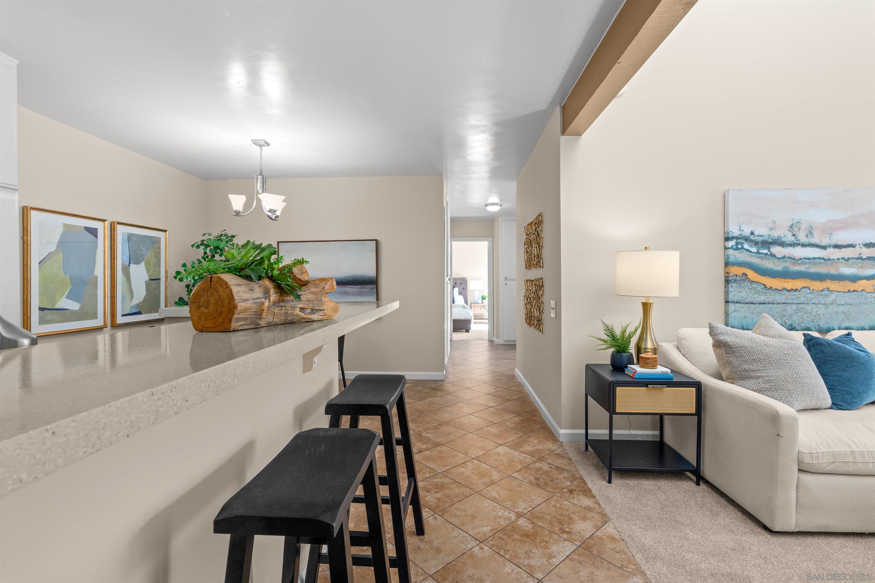 Detail Gallery Image 4 of 57 For 3583  Ruffin Rd  #210,  San Diego,  CA 92123 - 3 Beds | 2 Baths