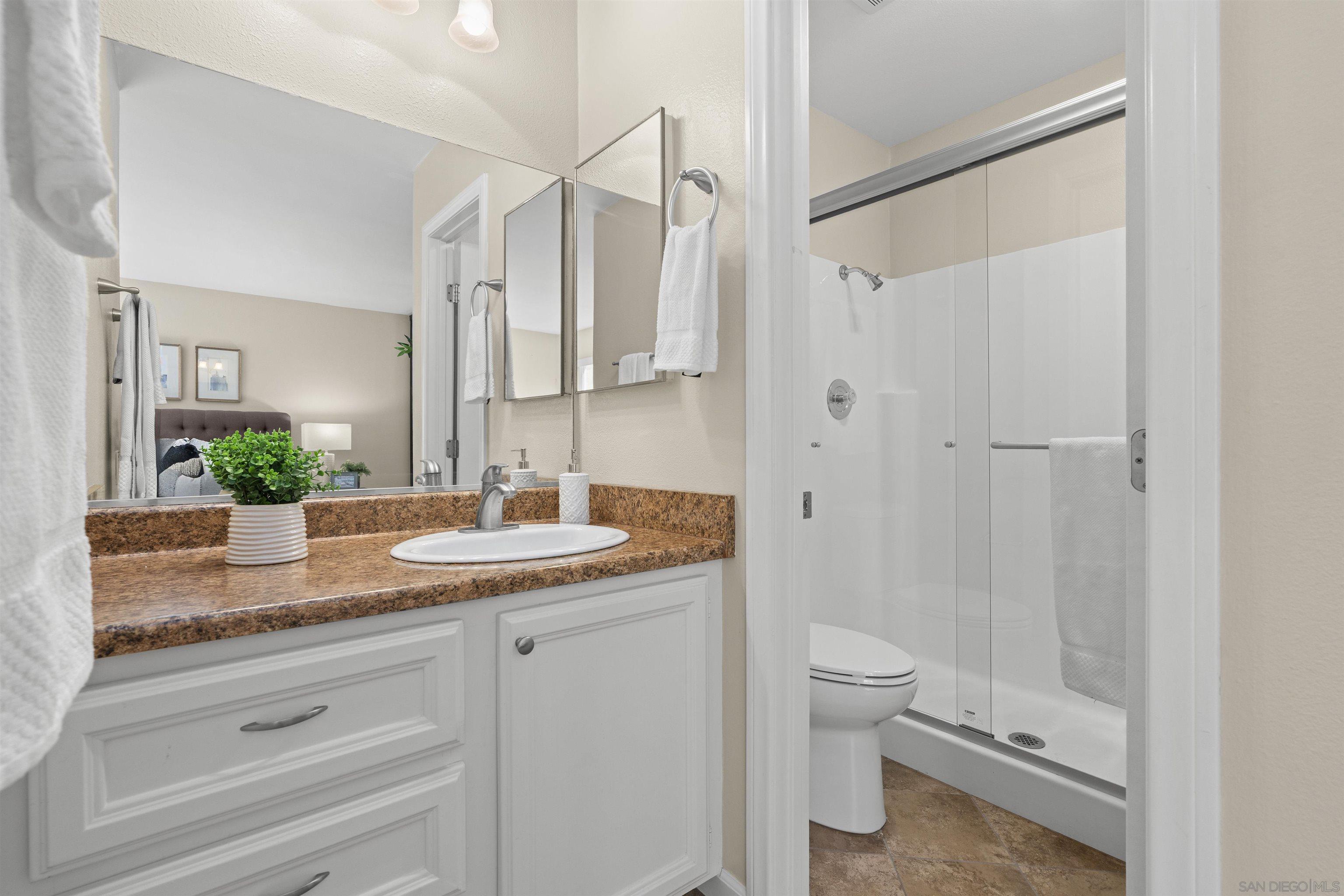 Detail Gallery Image 34 of 57 For 3583  Ruffin Rd  #210,  San Diego,  CA 92123 - 3 Beds | 2 Baths