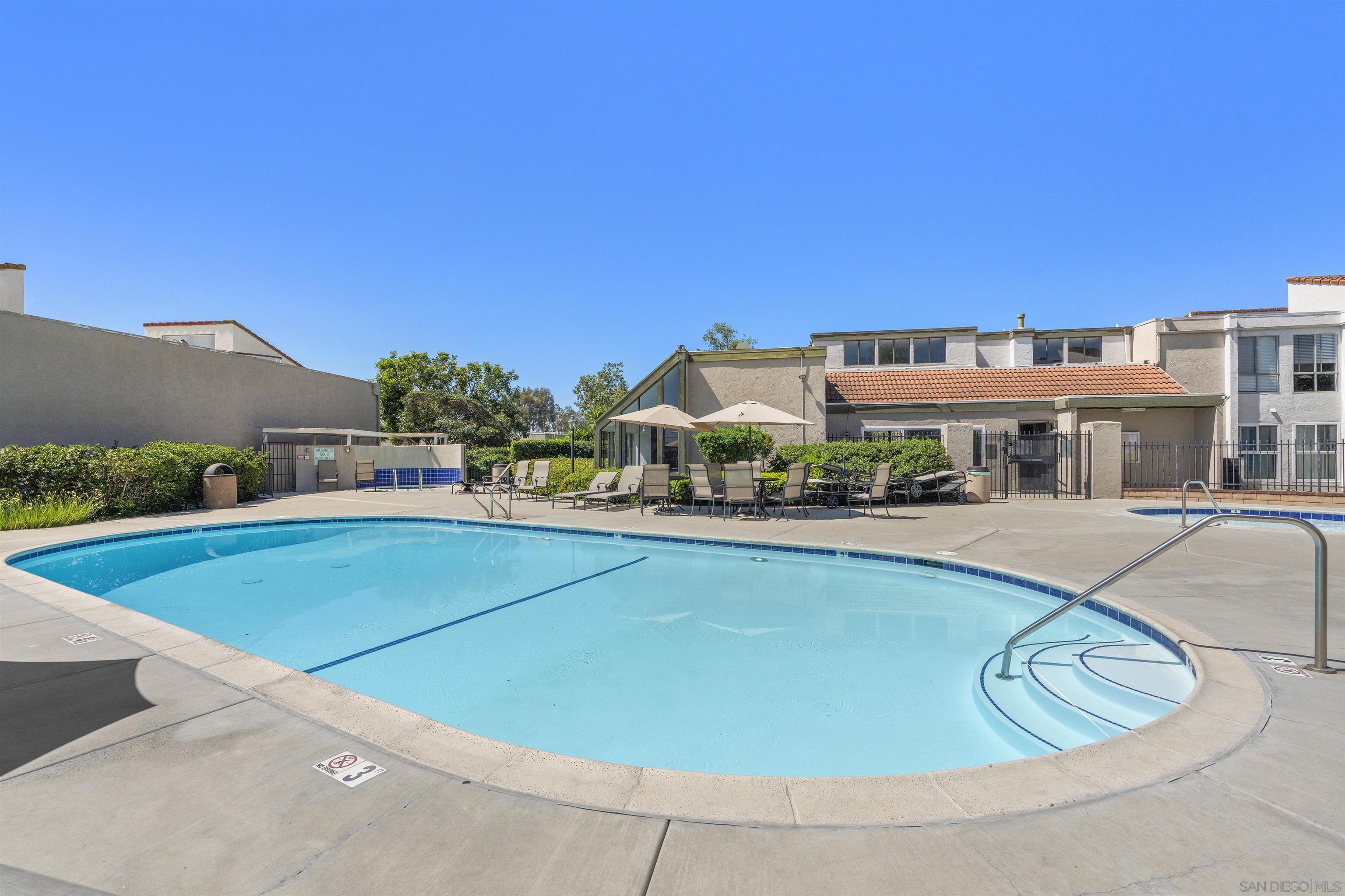 Detail Gallery Image 50 of 57 For 3583  Ruffin Rd  #210,  San Diego,  CA 92123 - 3 Beds | 2 Baths